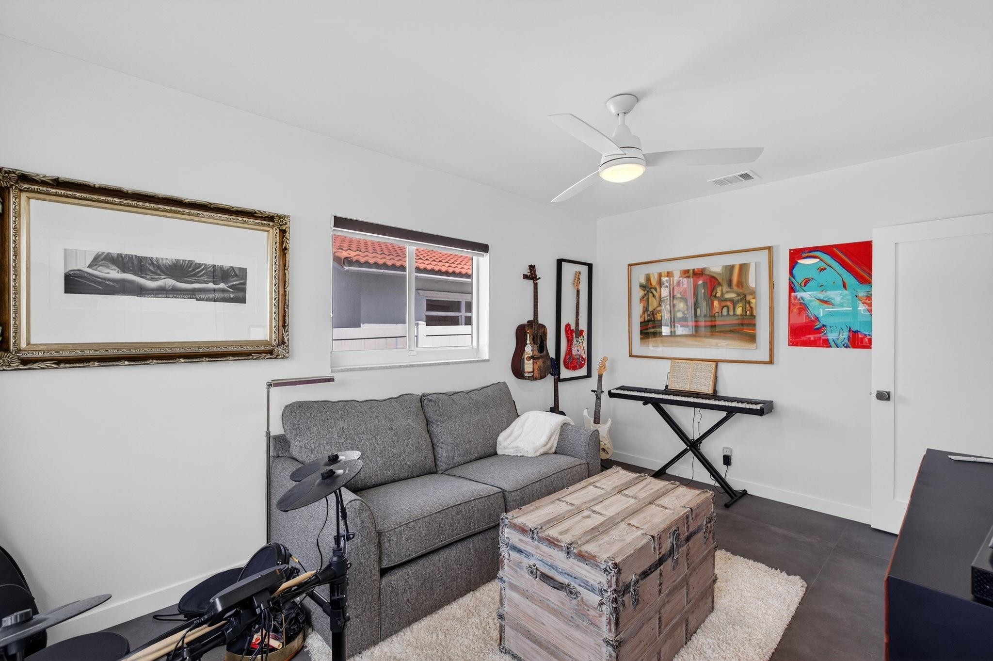 2720 NE 59th Fort Lauderdale, FL 33308