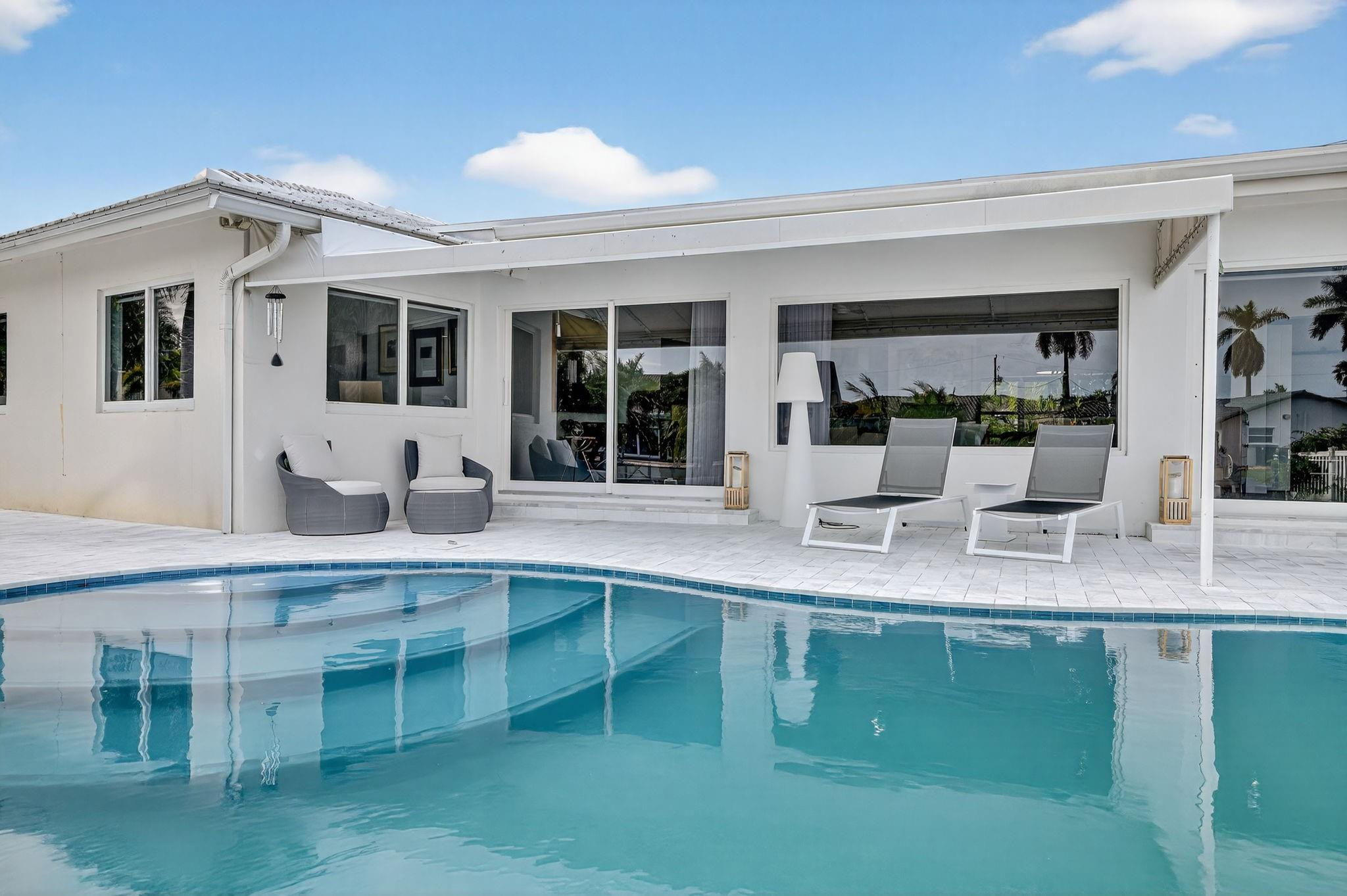 2720 NE 59th Fort Lauderdale, FL 33308