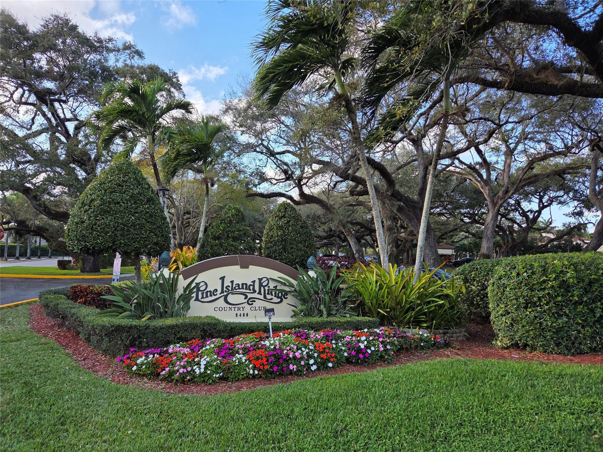 1831 Sabal Palm #105