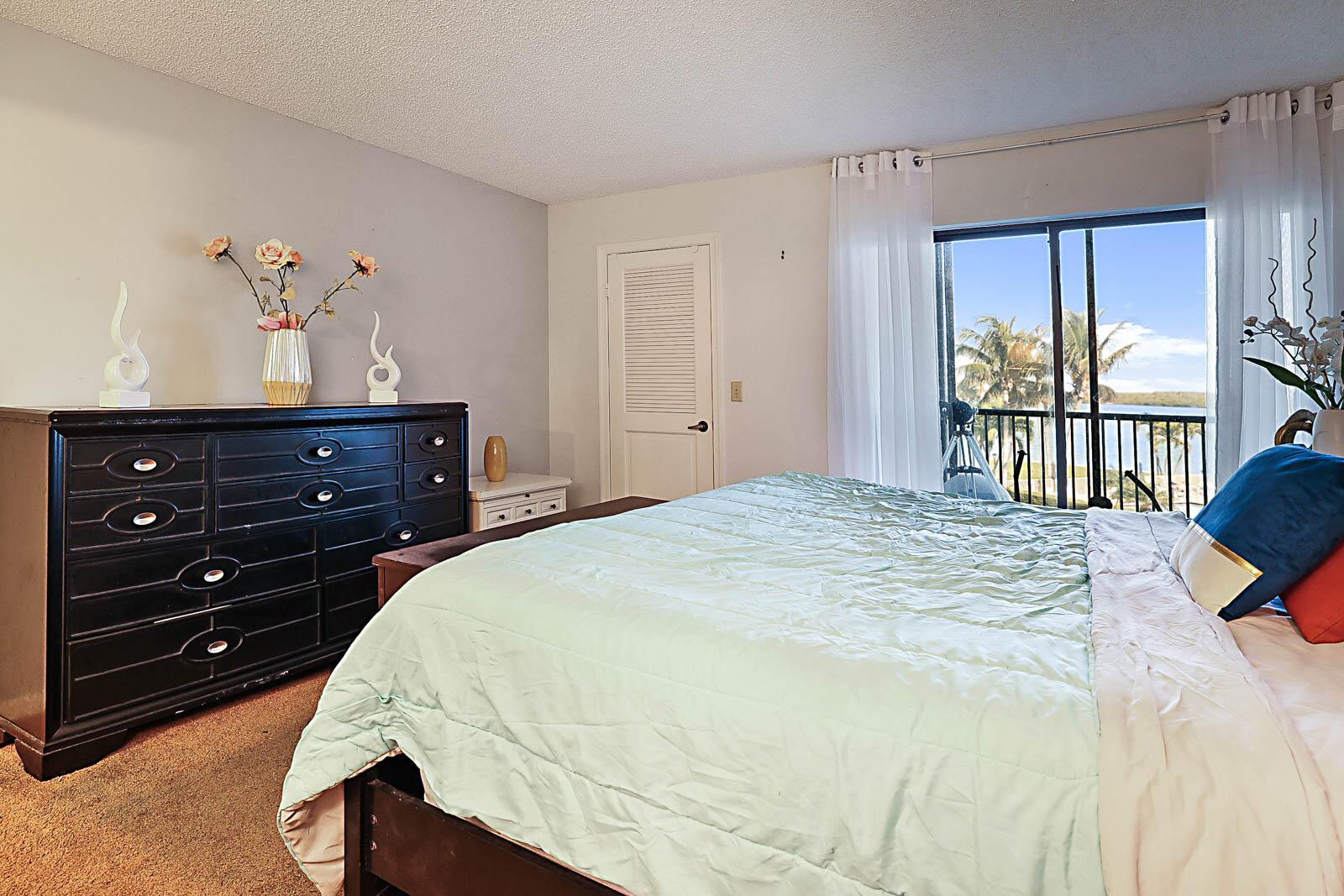 200 Intracoastal Pl #306 Tequesta, FL 33469