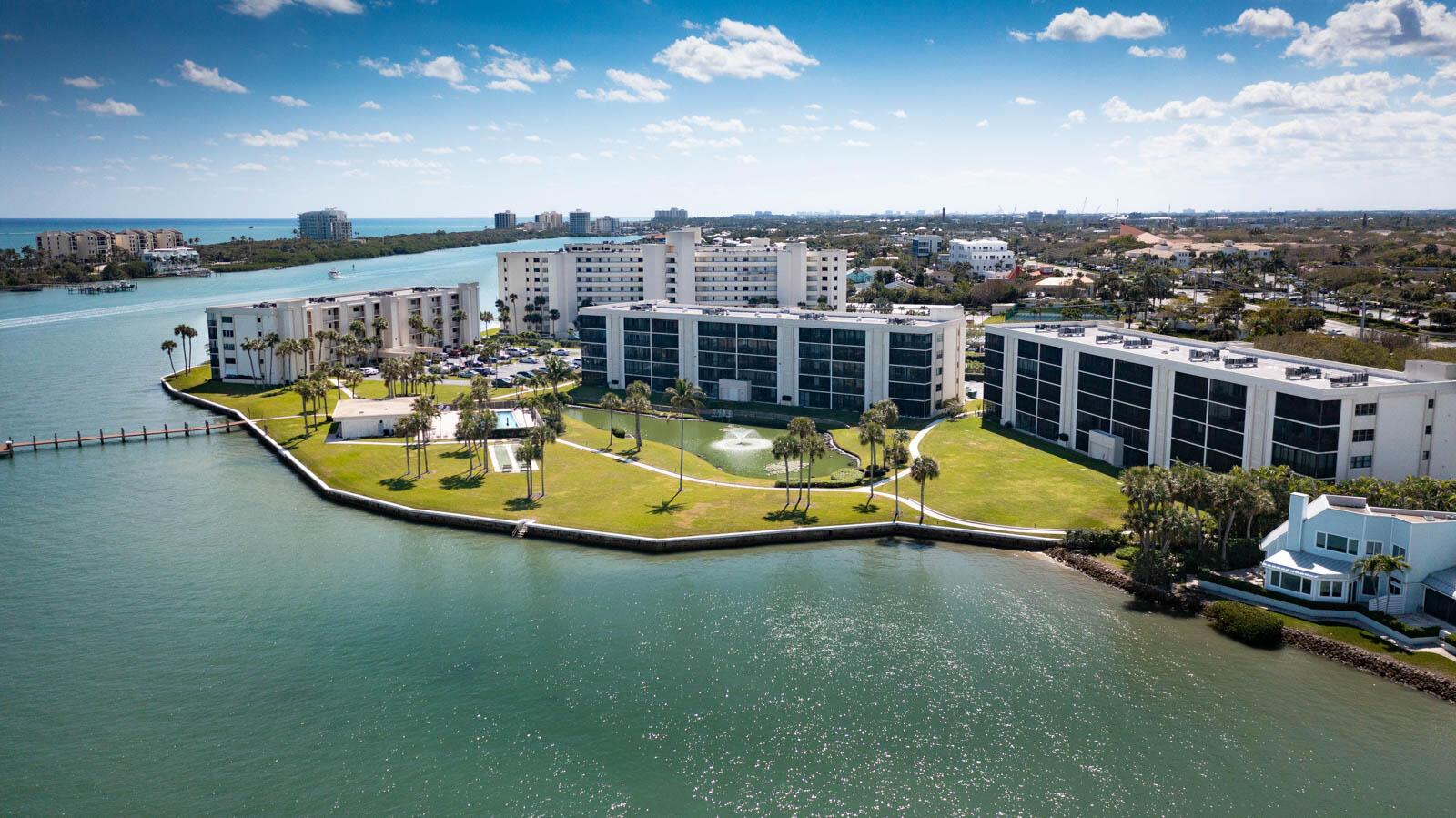 200 Intracoastal Pl #306 Tequesta, FL 33469