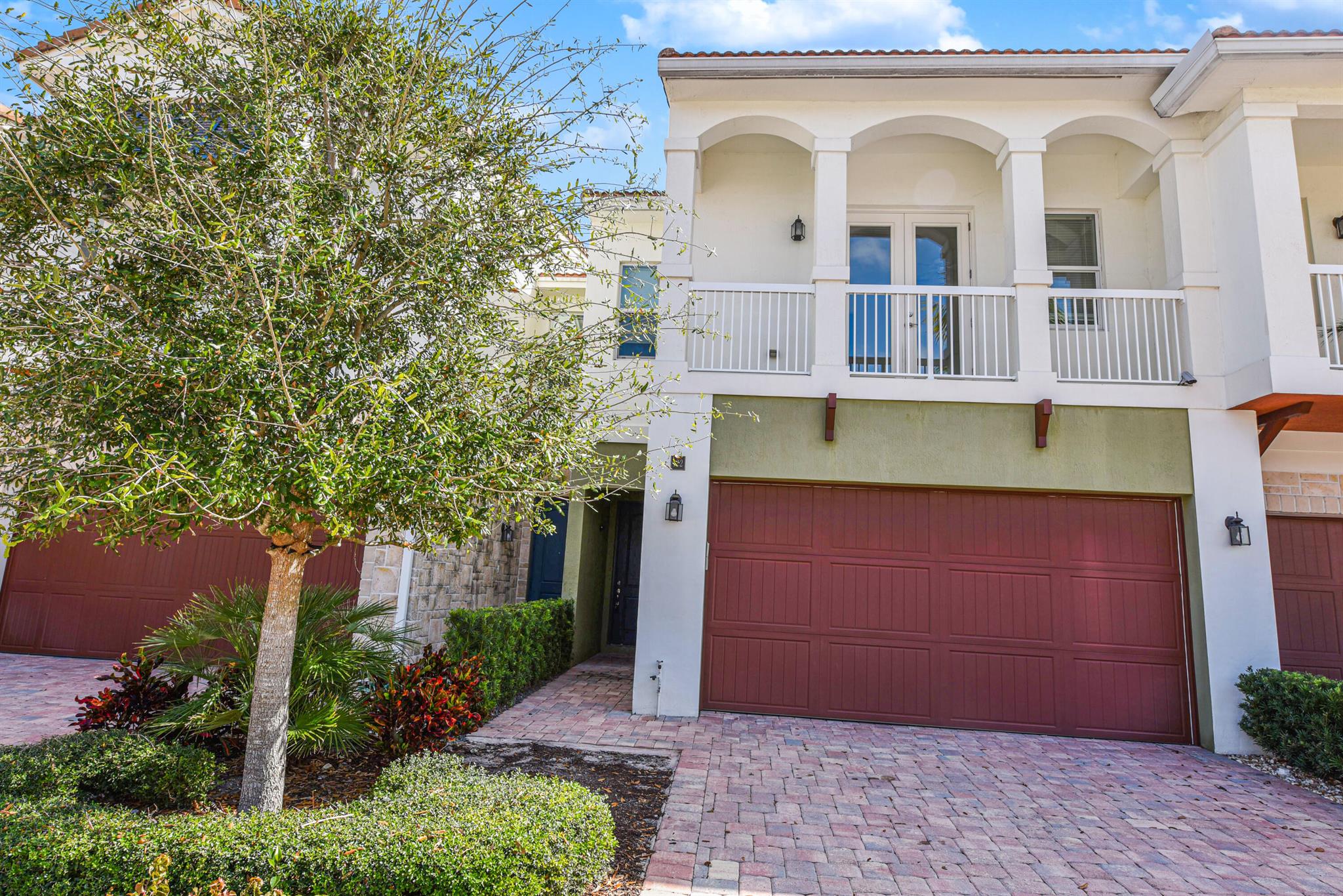 100 NW 69th Cir #122