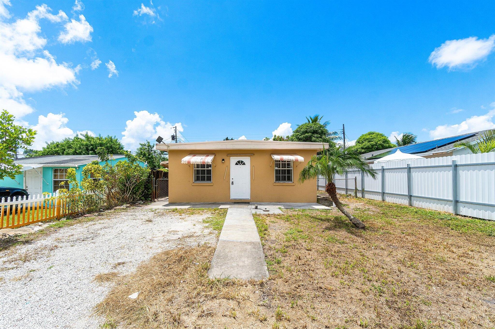 1228 Highview Rd