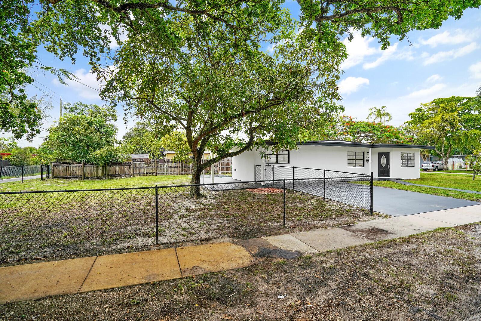 12805 NW 6th Ave