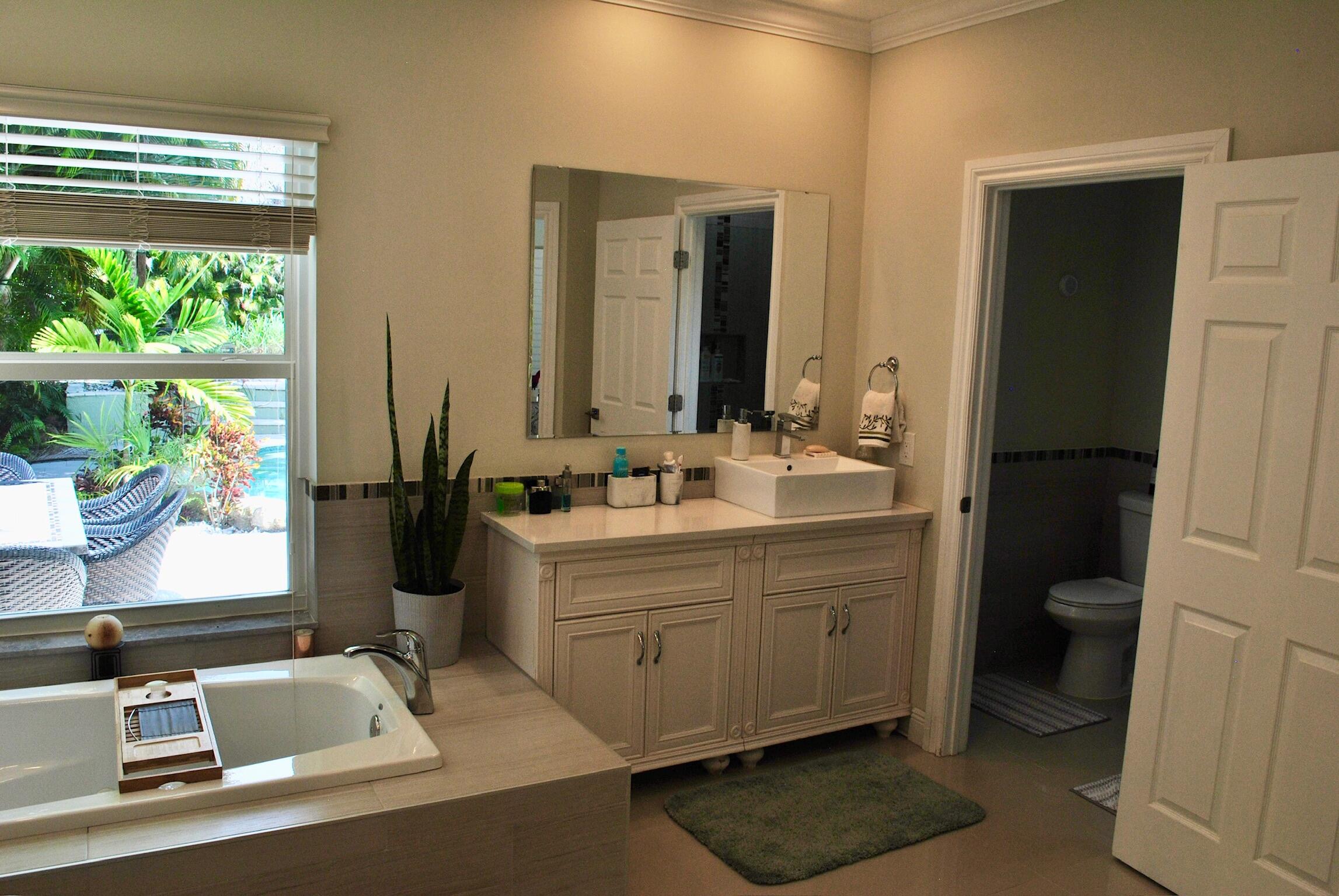 16239 121st Jupiter, FL 33478