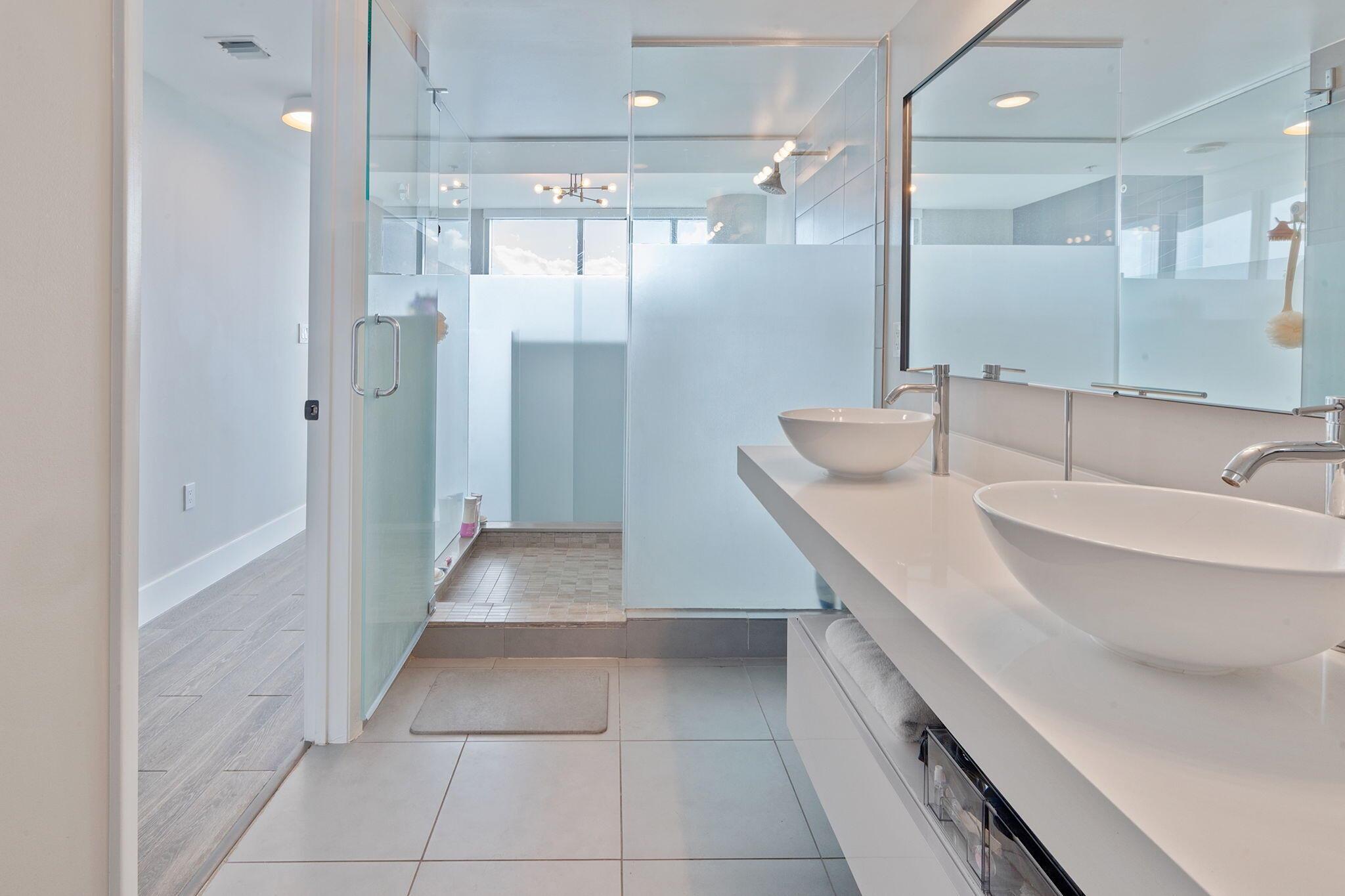 image Mint Condo11