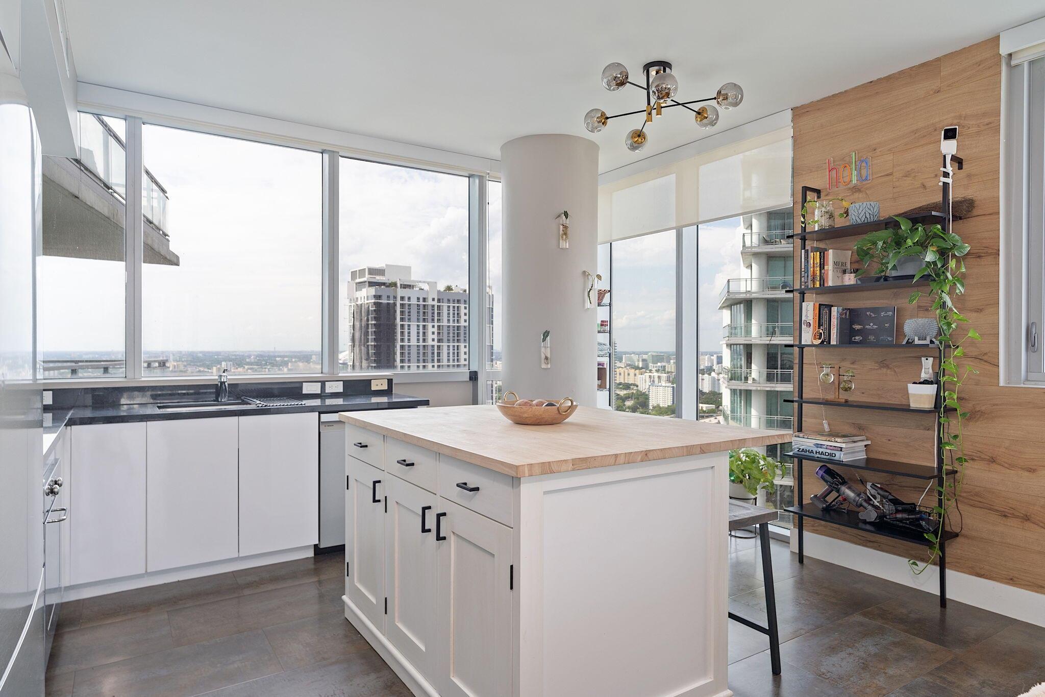 image Mint Condo1