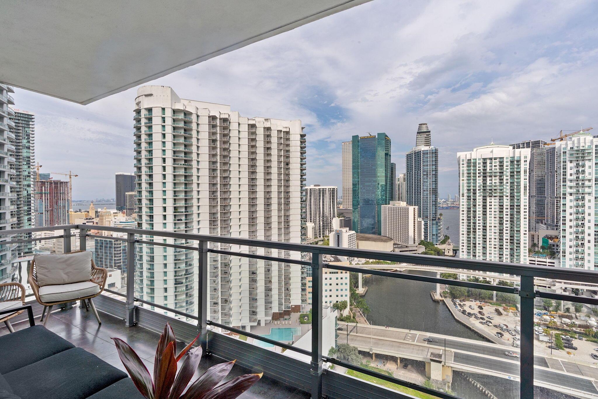 image Mint Condo5