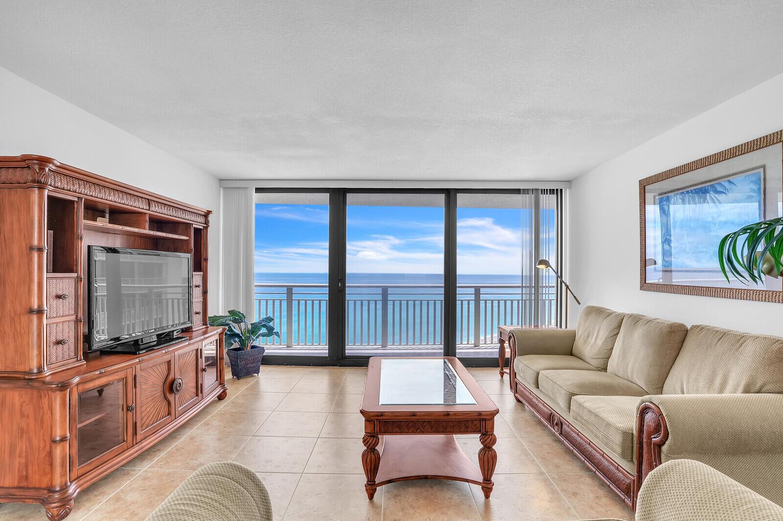 3000 N Ocean Dr #25c