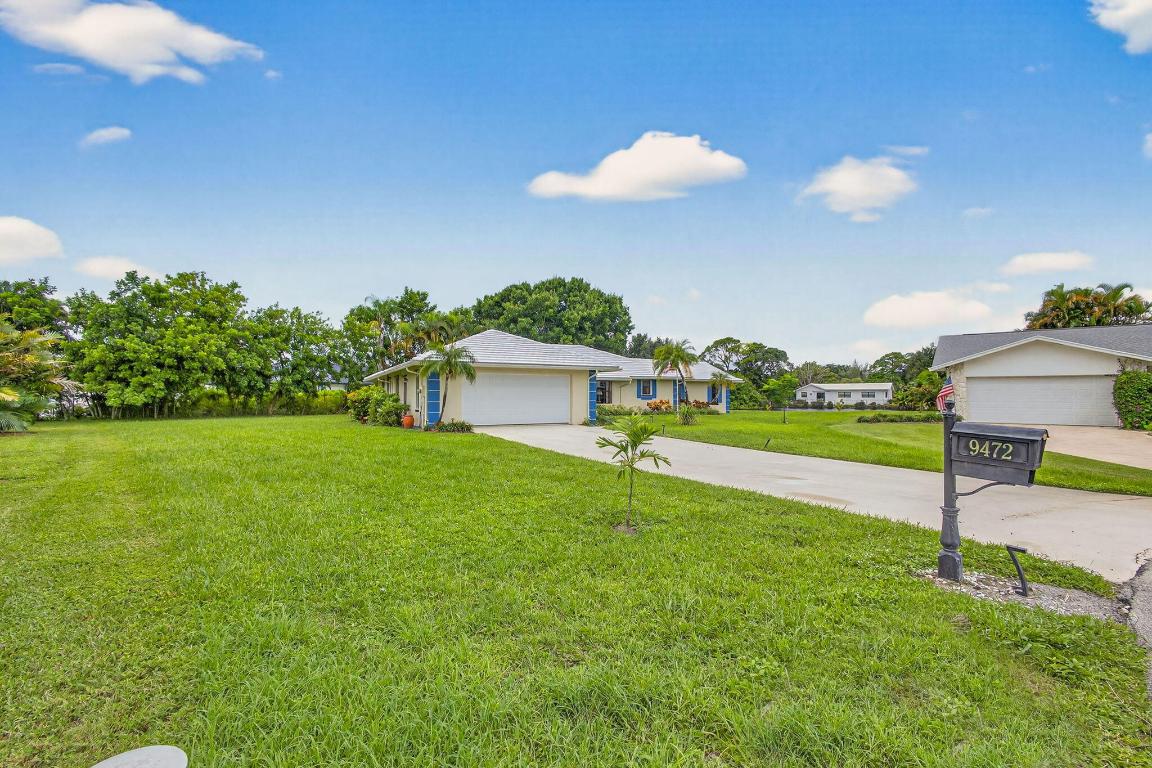 9472 SE Little Clb Way Jupiter, FL 33469
