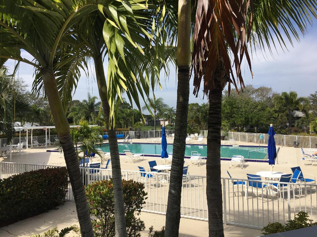 9472 SE Little Clb Way Jupiter, FL 33469