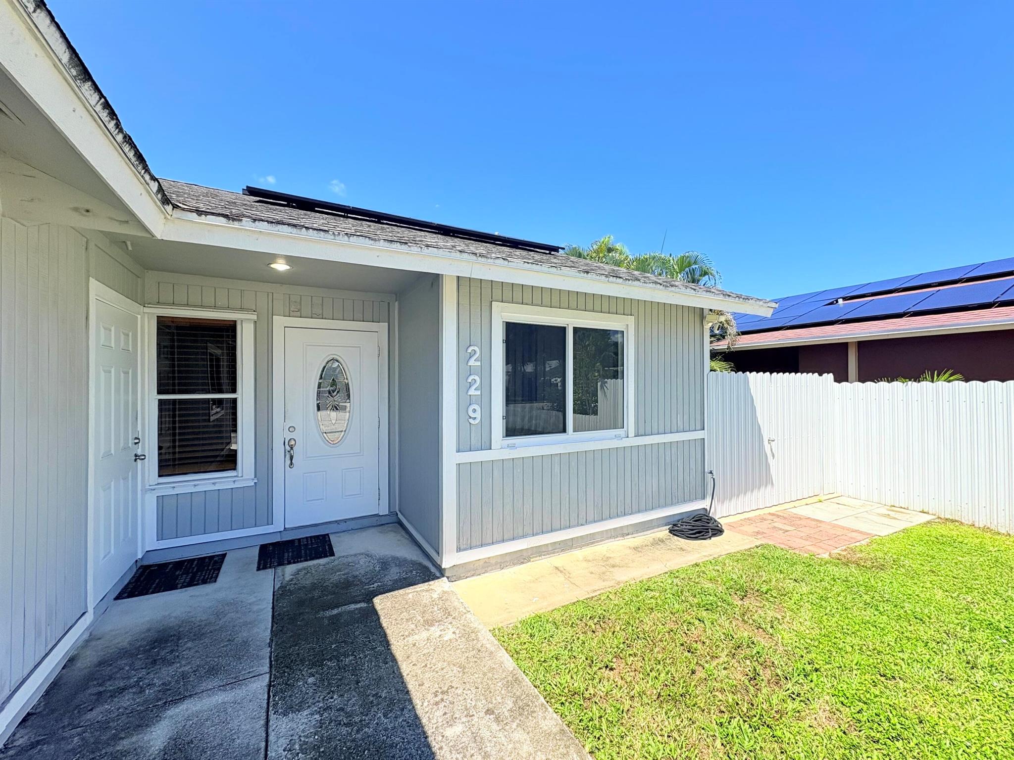 229 Perry Ave