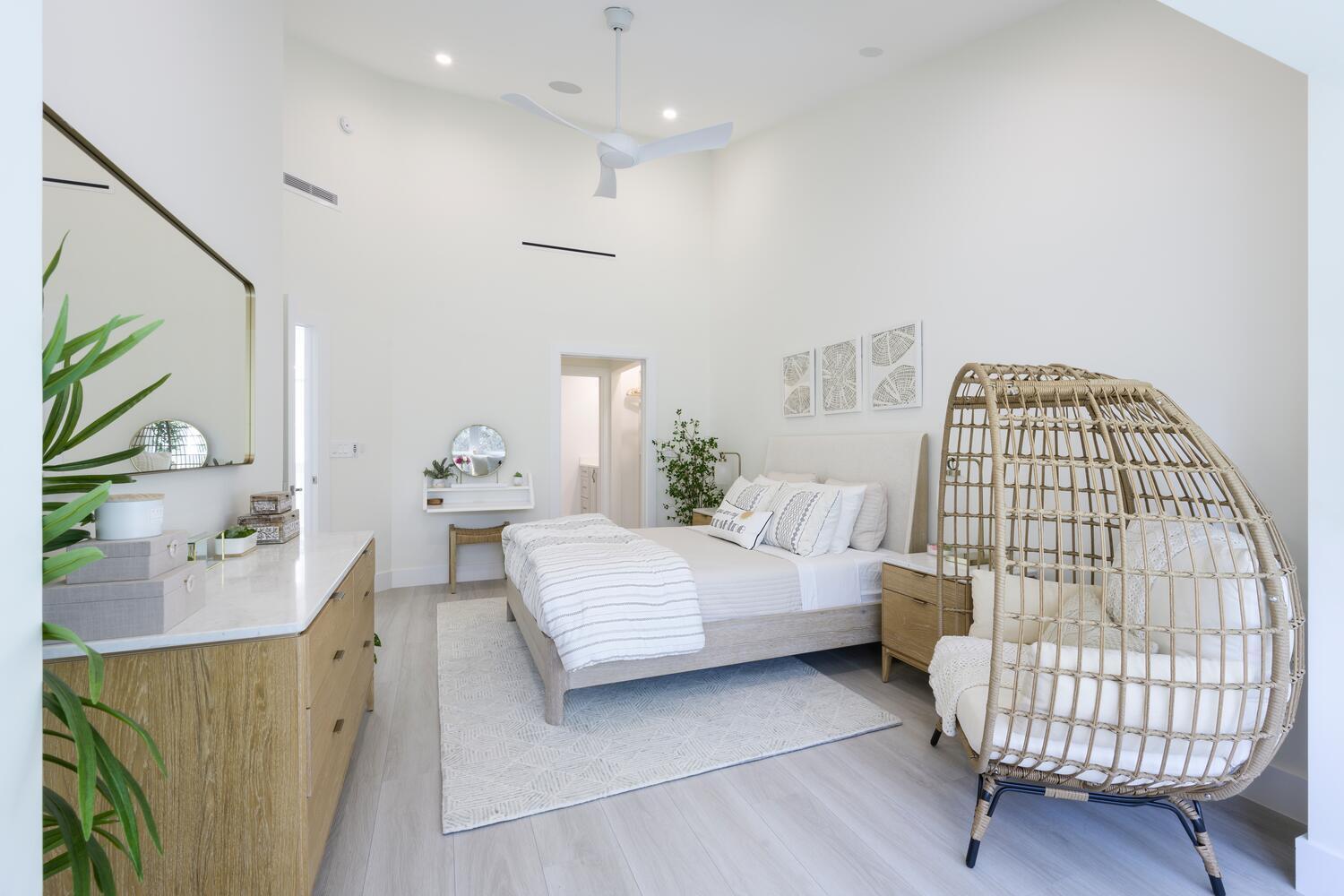 4502 S Ocean Blvd Highland Beach, FL 33487