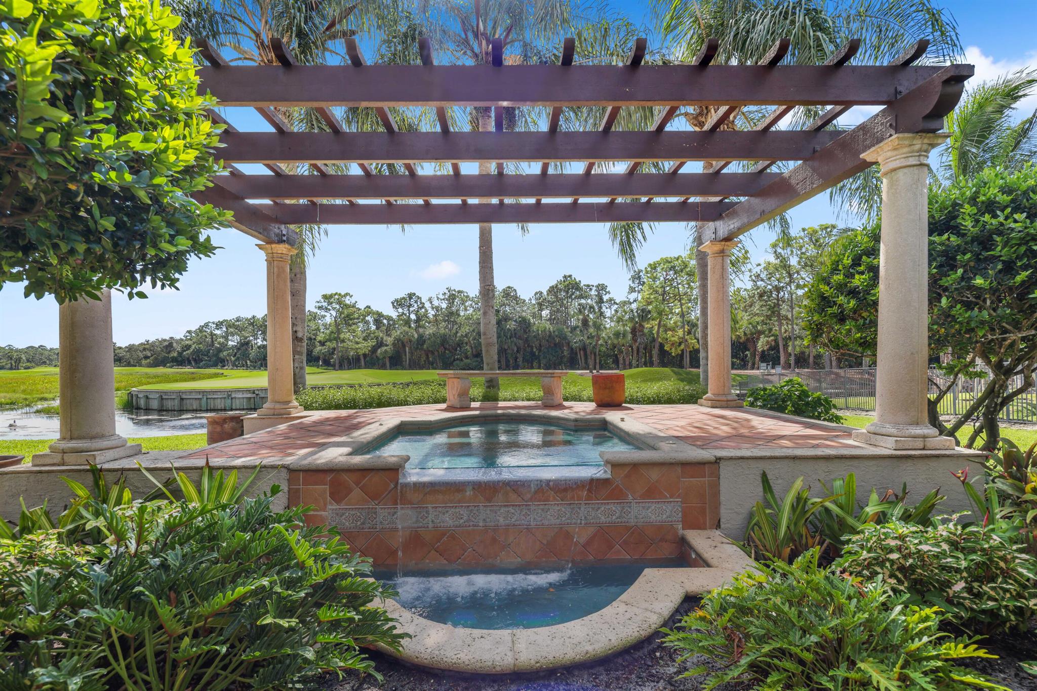 7500 Marsh Cv Palm Beach Gardens, FL 33418