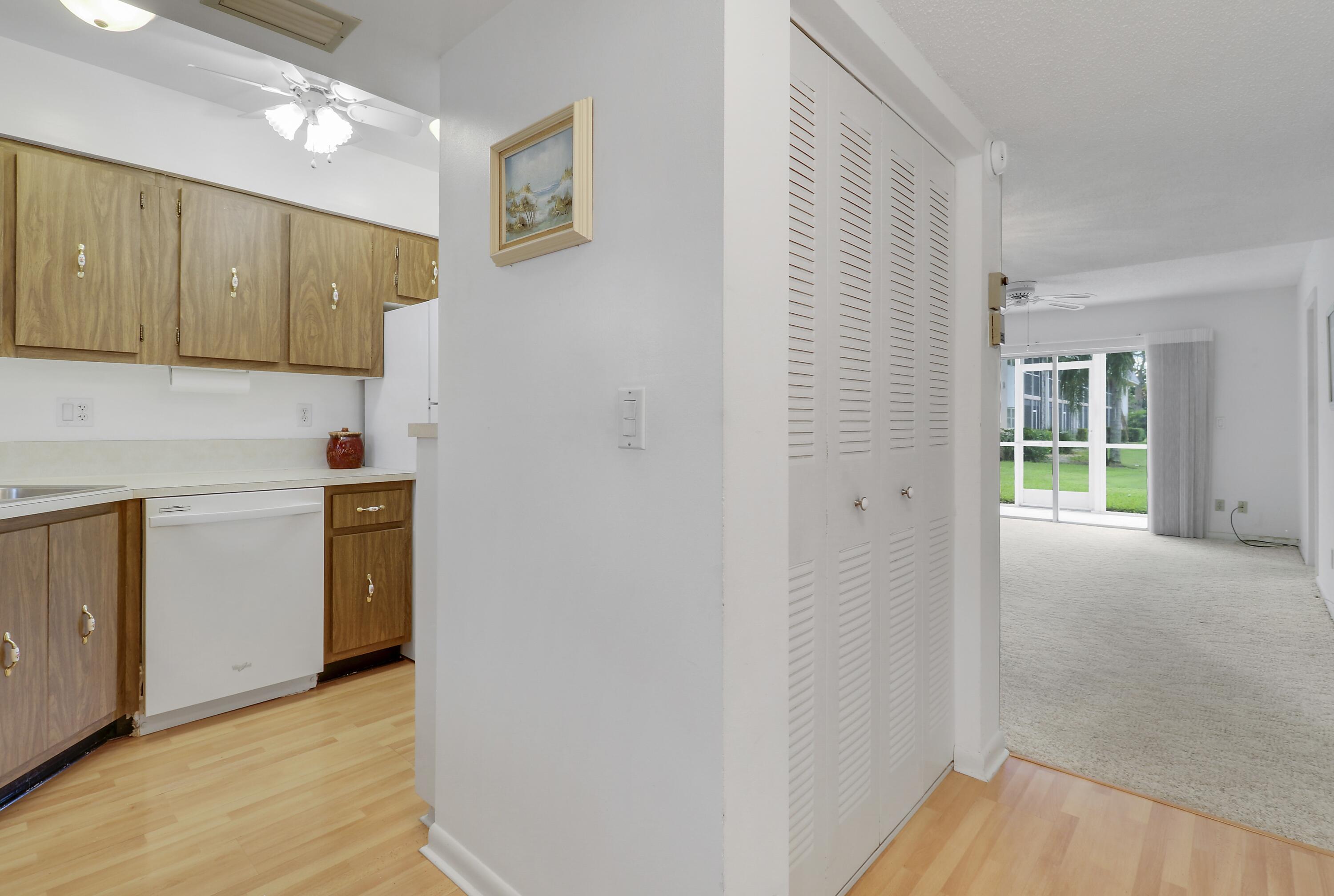 18081 SE Country Clb Dr #13-125 Jupiter, FL 33469