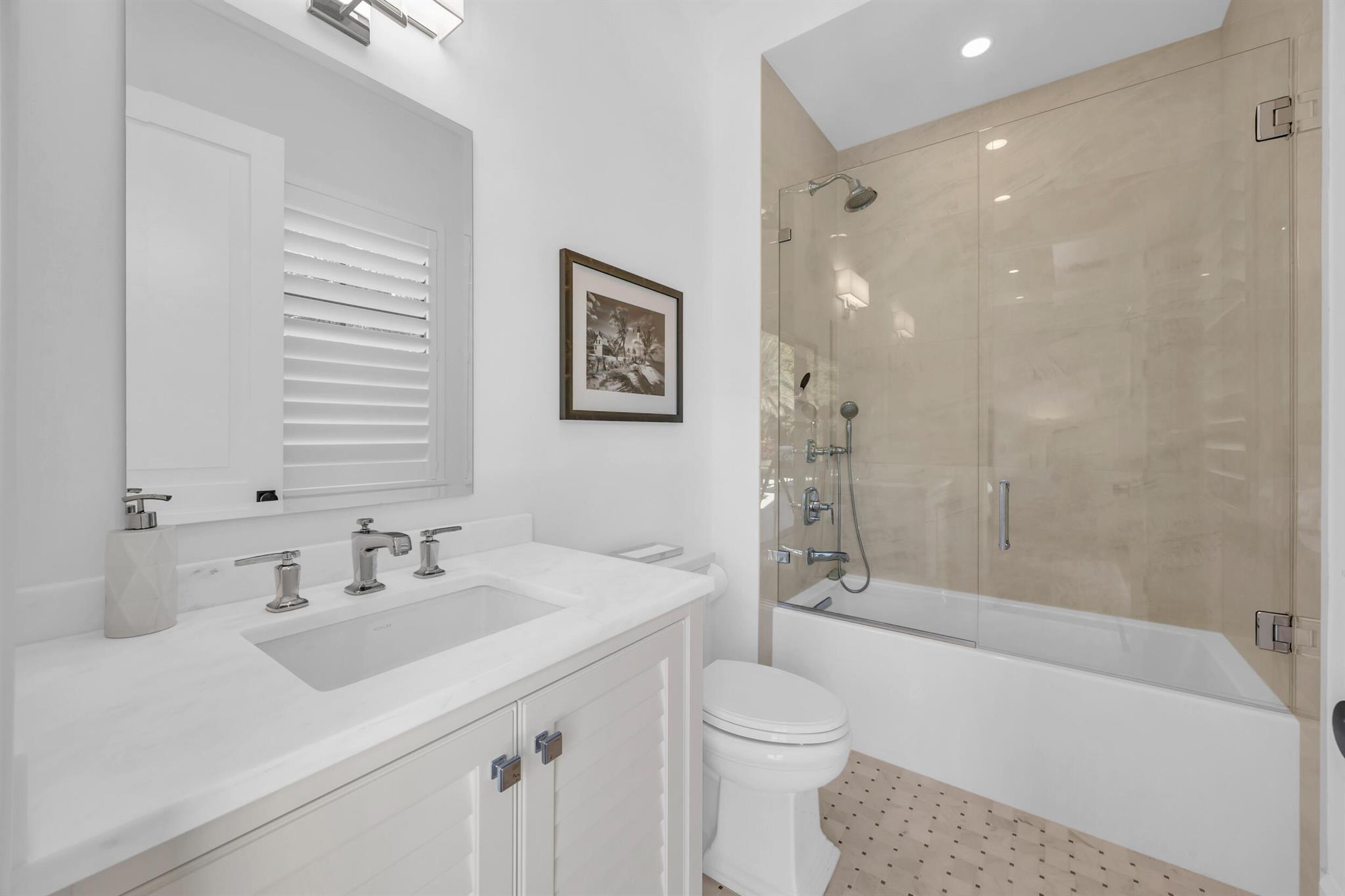 44 S Beach Rd Jupiter Island, FL 33455