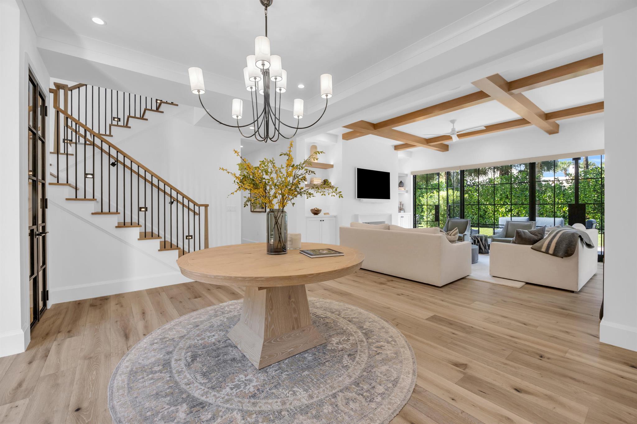 44 S Beach Rd Jupiter Island, FL 33455