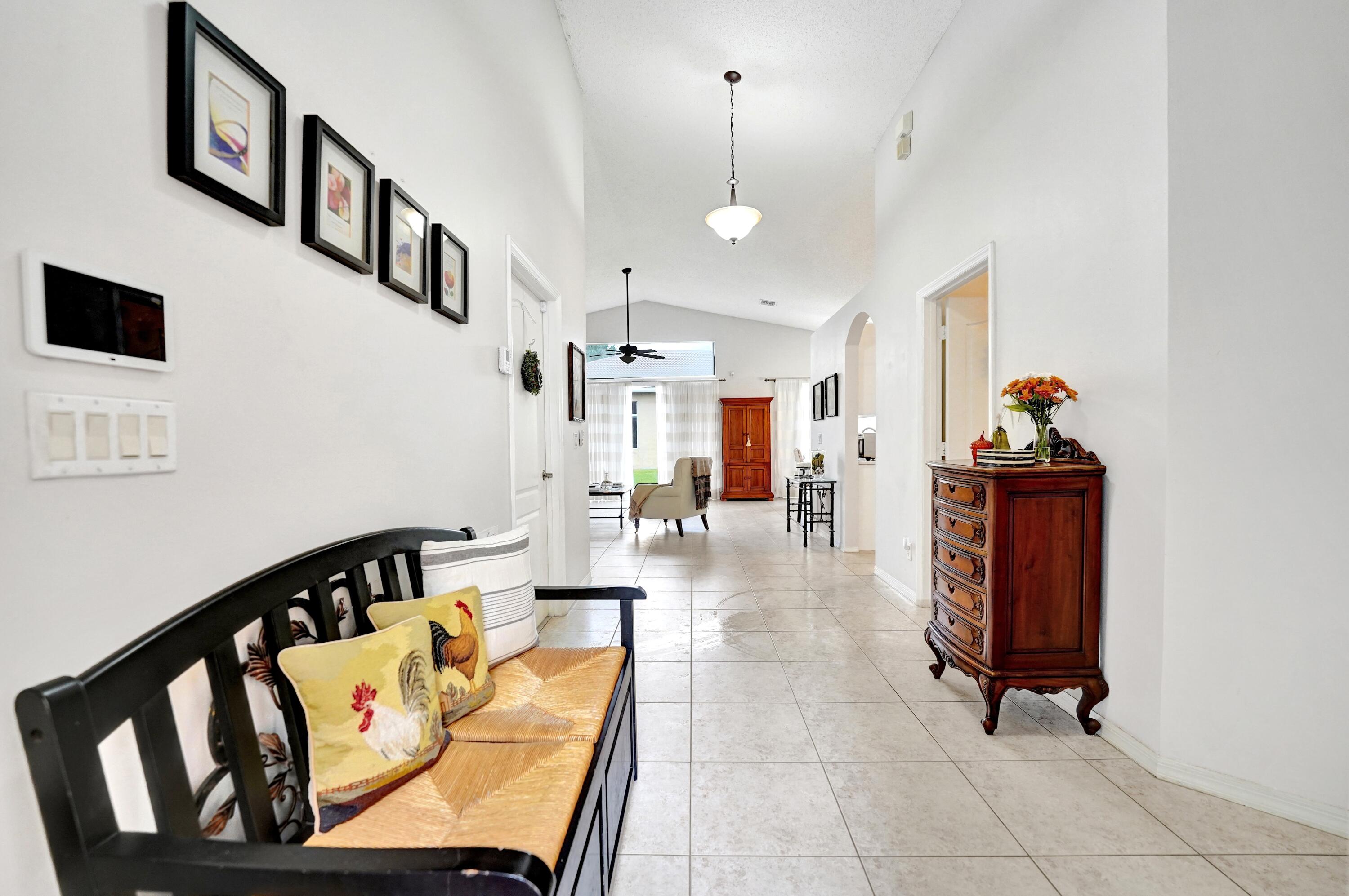 19405 SW 67th Pembroke Pines, FL 33332