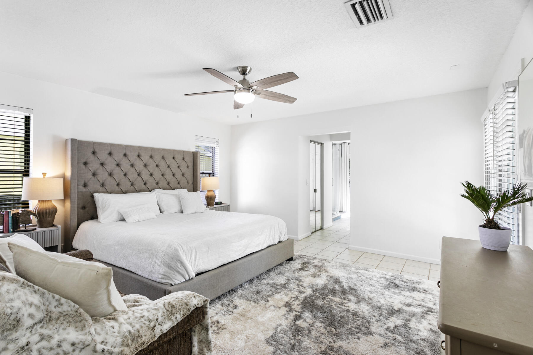 1855 Primrose Ln Wellington, FL 33414