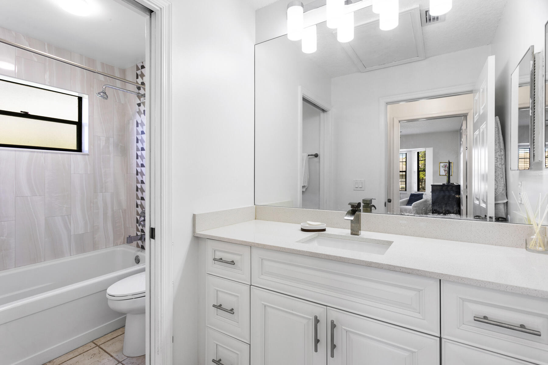 1855 Primrose Ln Wellington, FL 33414