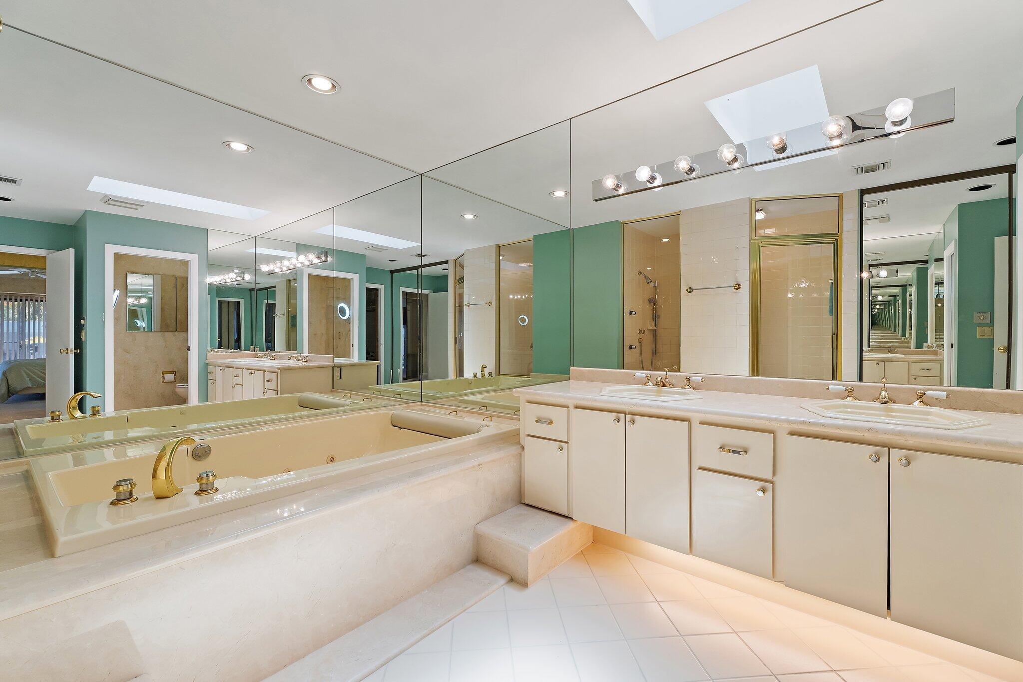 104 Sand Pine Jupiter, FL 33477