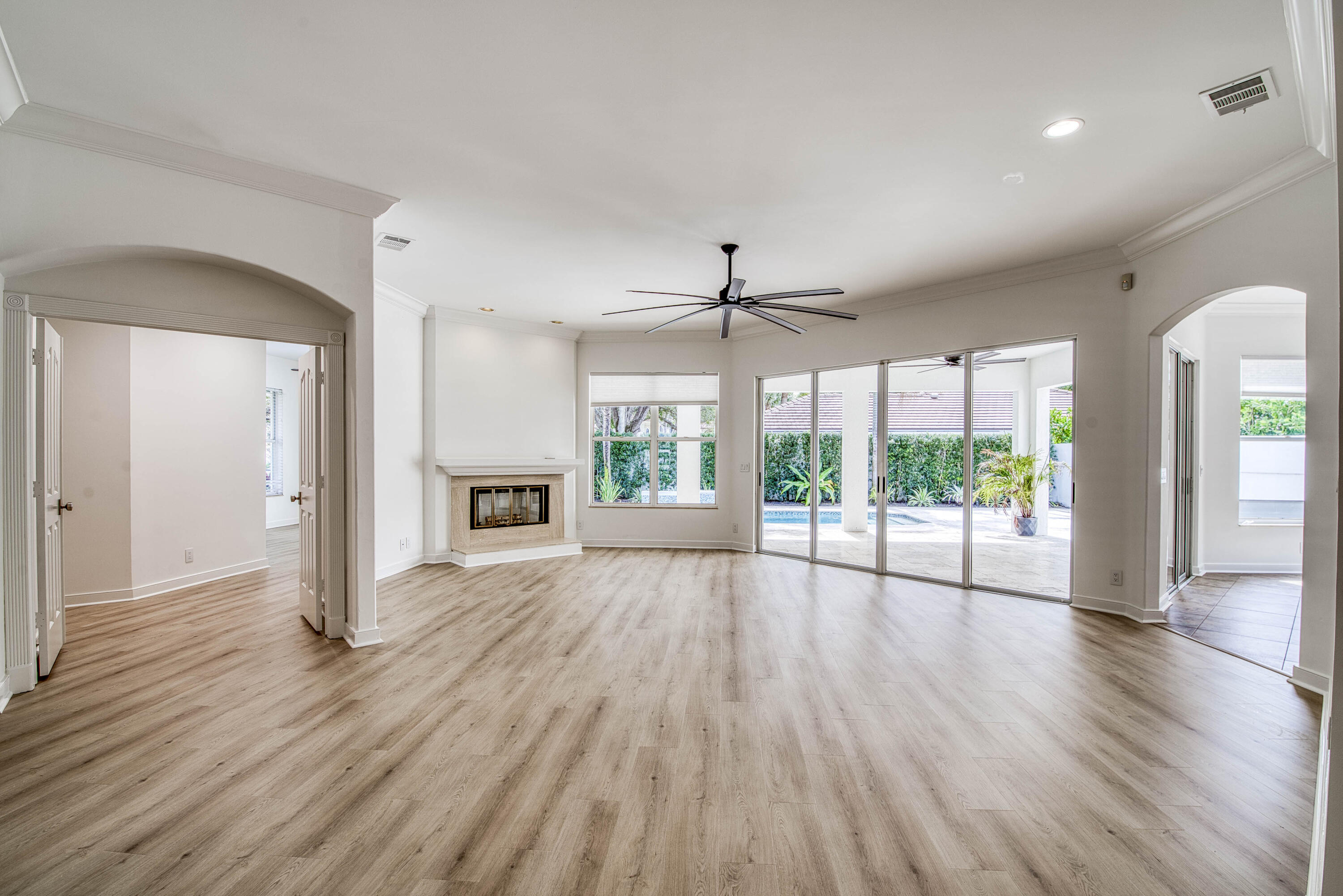 6163 Winding Lk Jupiter, FL 33458