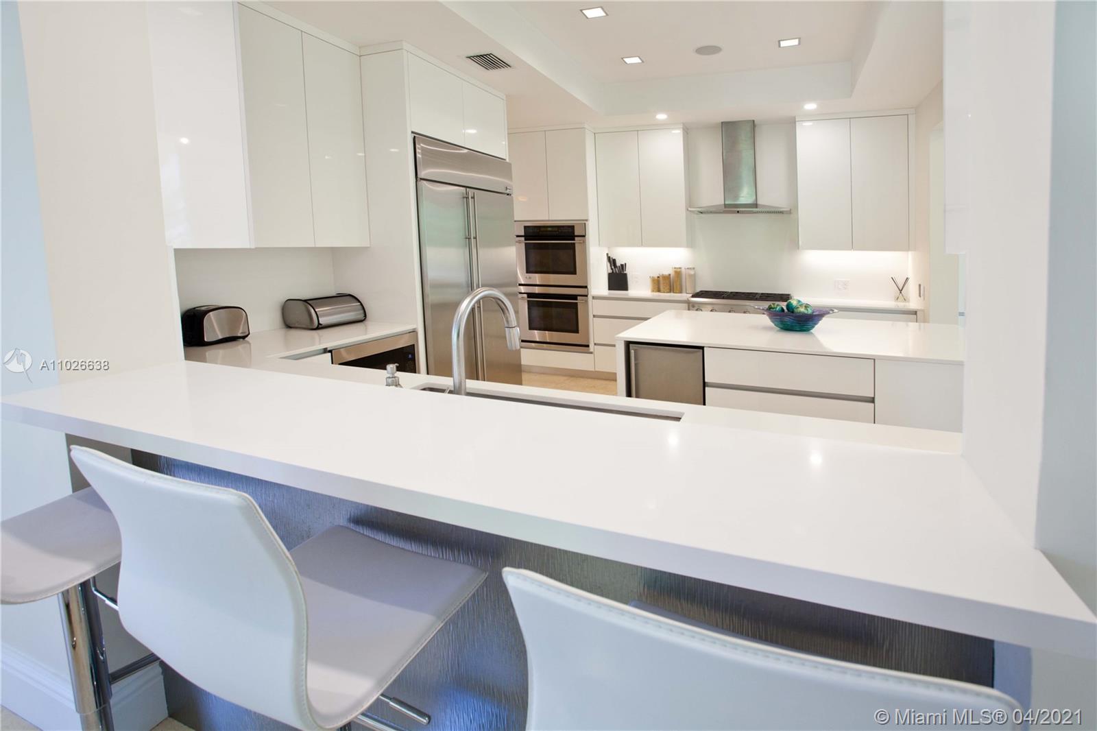 7370 Los Pinos Blvd Coral Gables, FL 33143