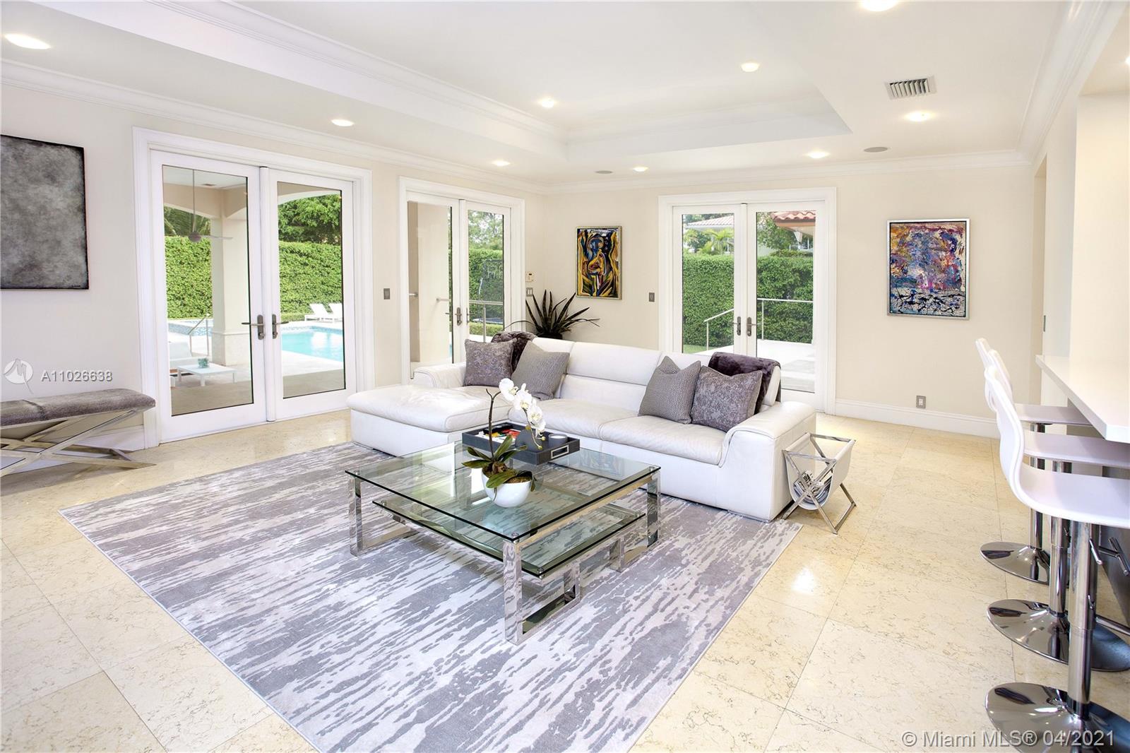 7370 Los Pinos Blvd Coral Gables, FL 33143