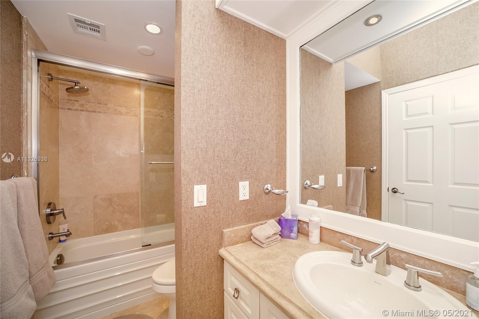 1 Century Ln #408 Miami Beach, FL 33139