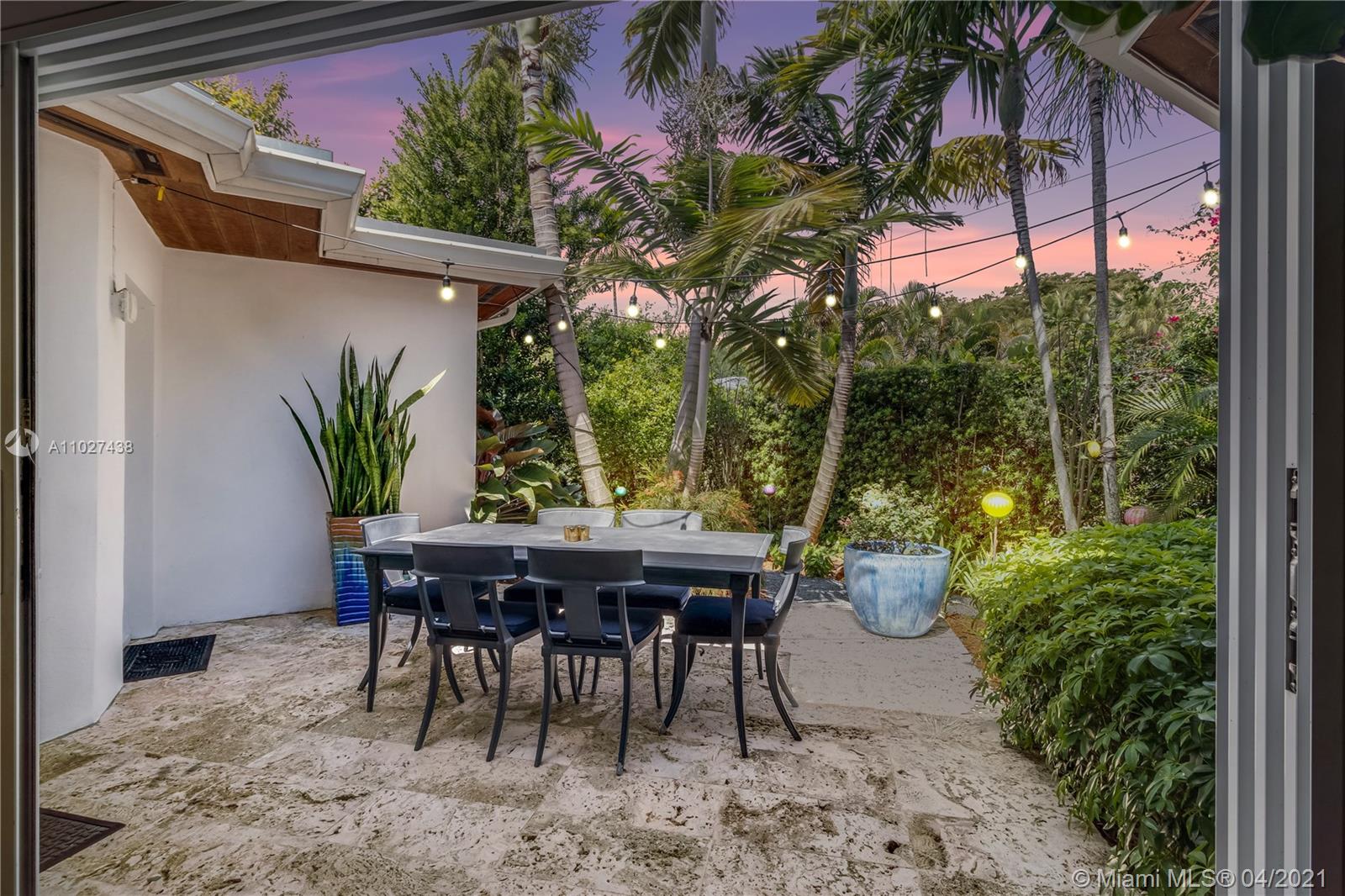 3681 N Prospect Dr Coconut Grove, FL 33133