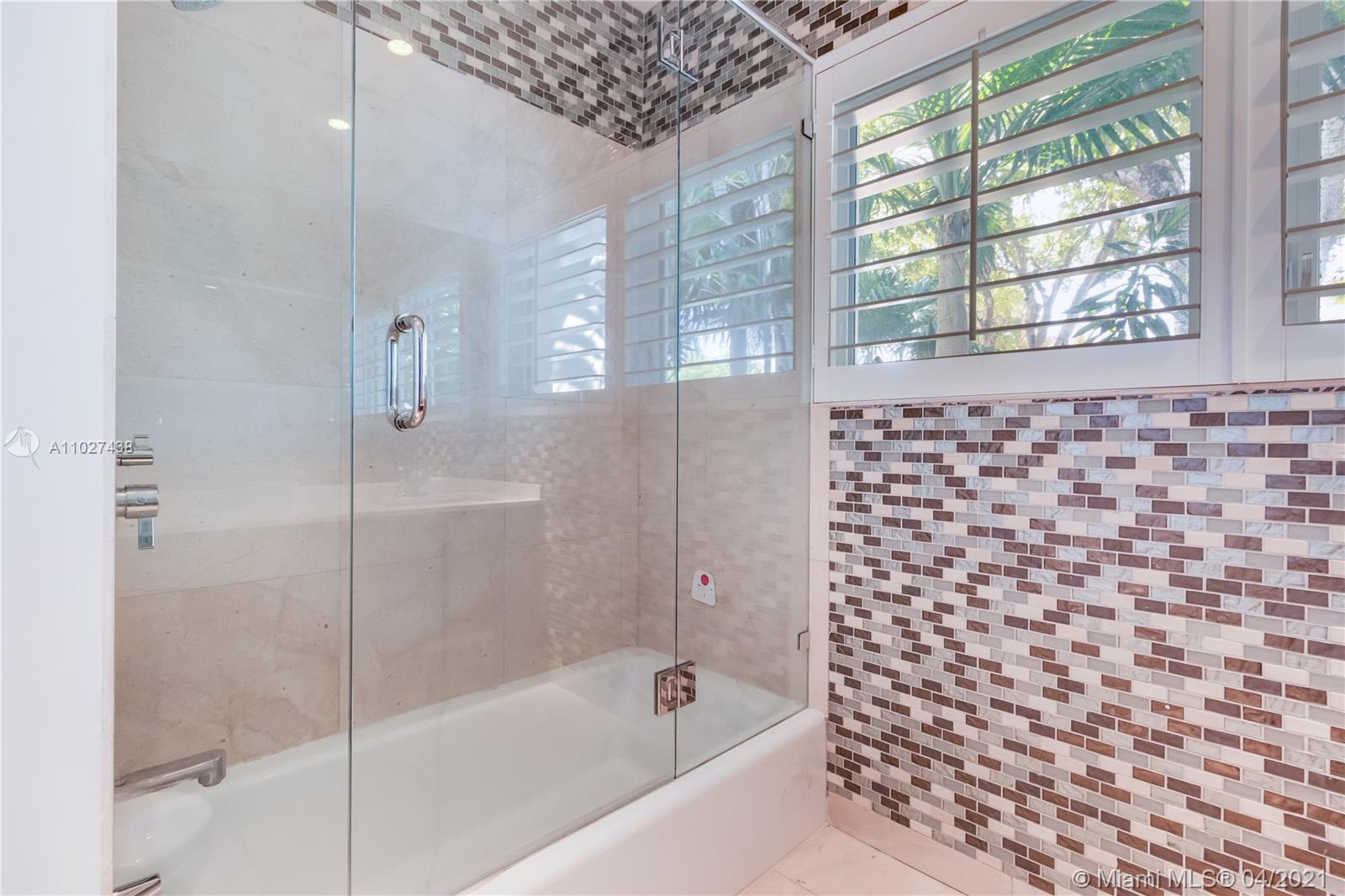 3681 N Prospect Dr Coconut Grove, FL 33133