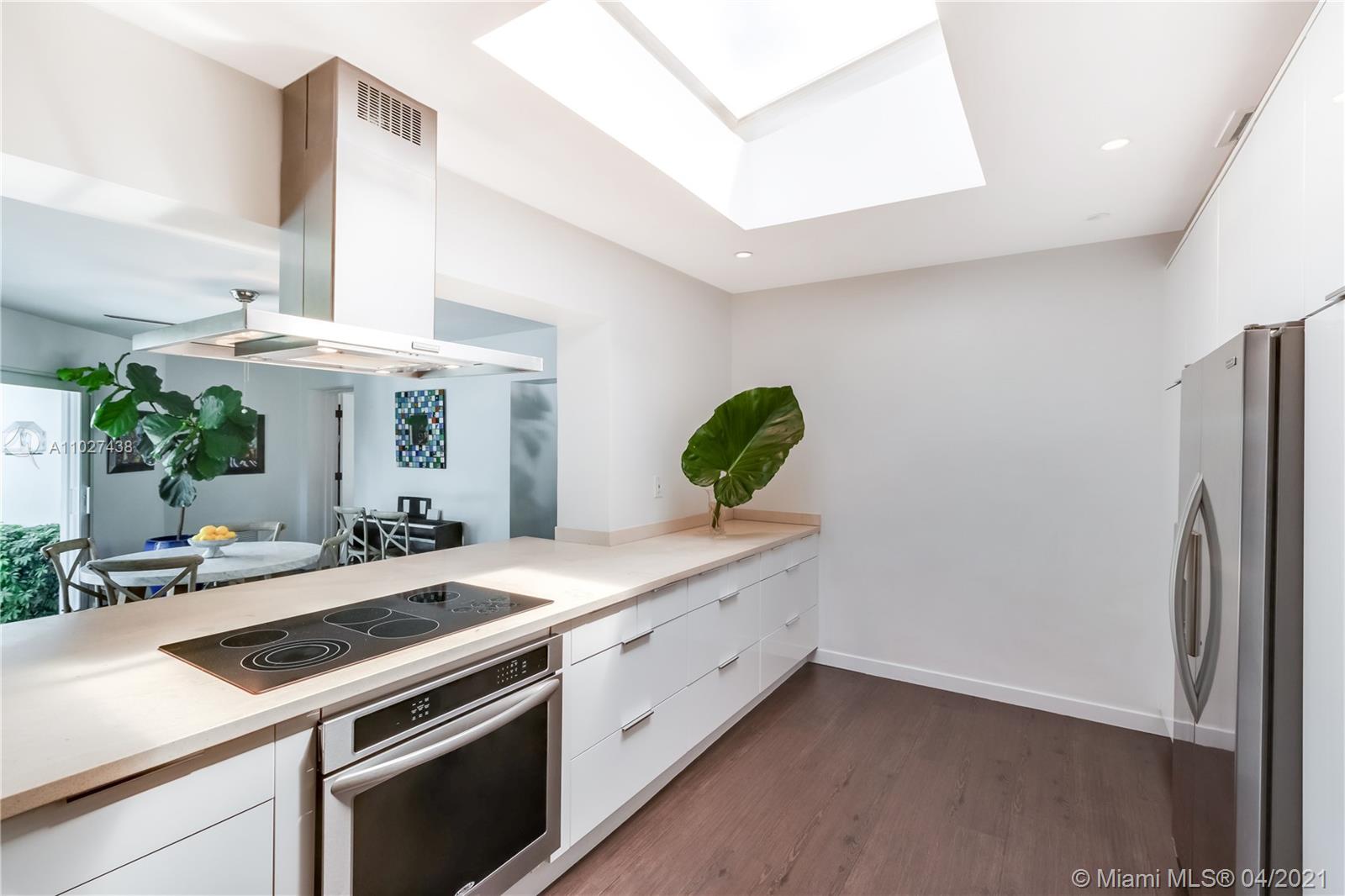 3681 N Prospect Dr Coconut Grove, FL 33133