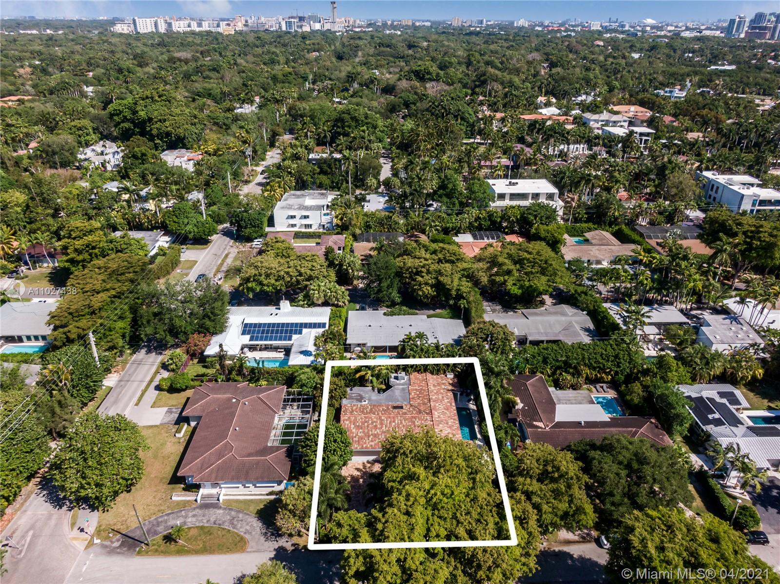3681 N Prospect Dr Coconut Grove, FL 33133