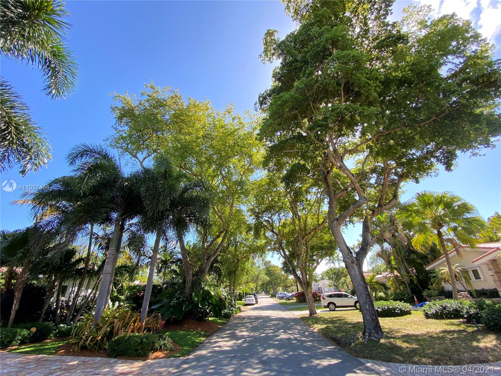 3681 N Prospect Dr Coconut Grove, FL 33133