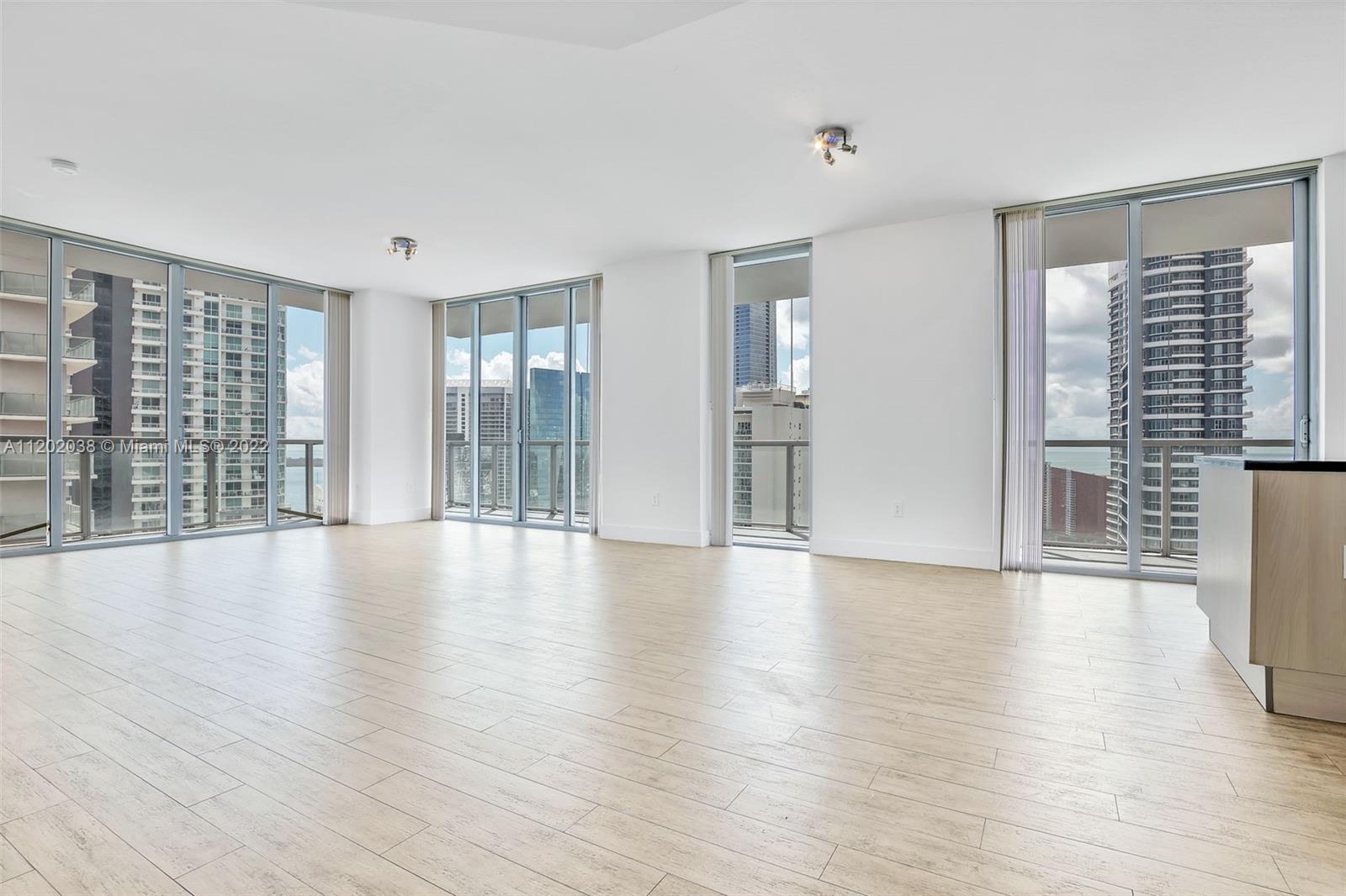 1111 SW 1st Ave #3719-N Miami, FL 33130