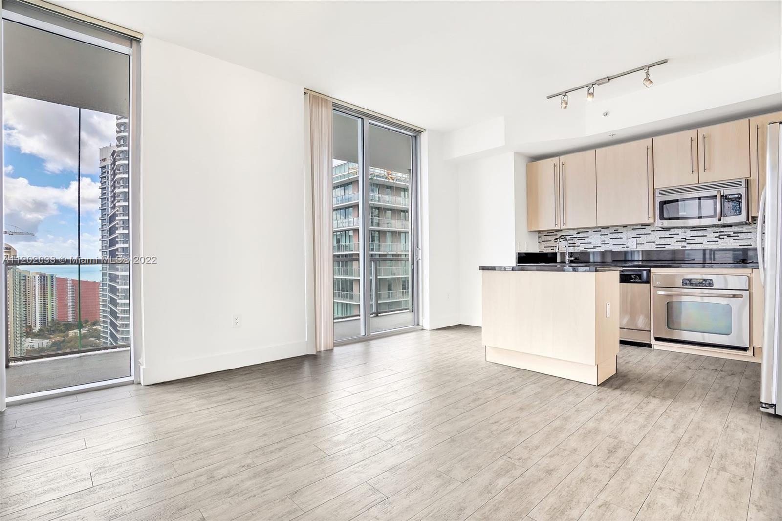 1111 SW 1st Ave #3719-N Miami, FL 33130