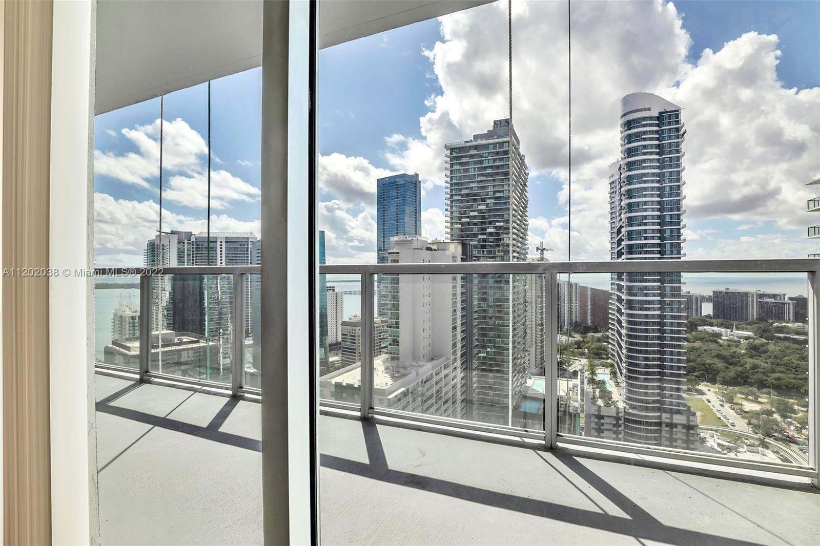 1111 SW 1st Ave #3719-N Miami, FL 33130