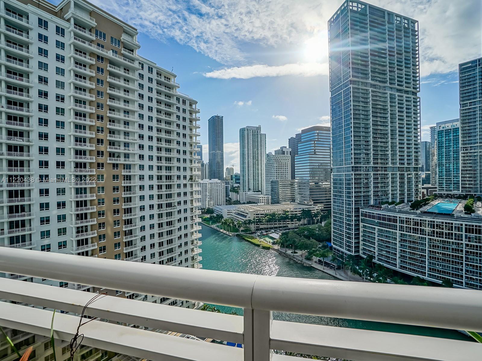 Apartments & Condos For Rent in Brickell Key Miami