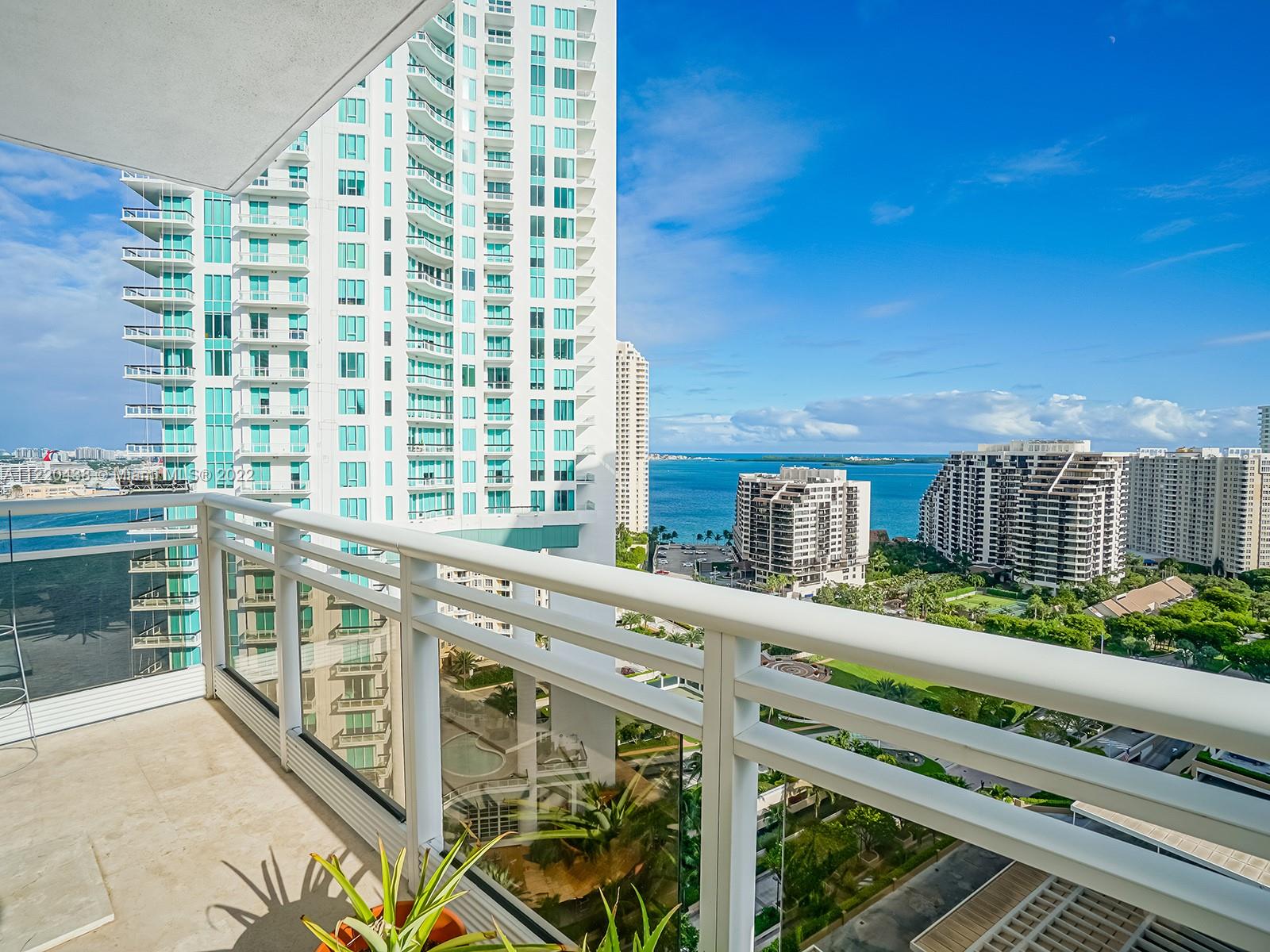 Apartments & Condos For Rent in Brickell Key Miami