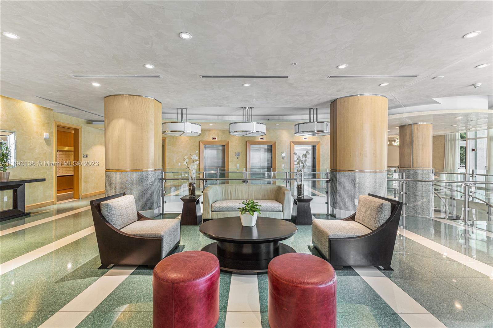 218 SE 14th St #2103 Miami, FL 33131