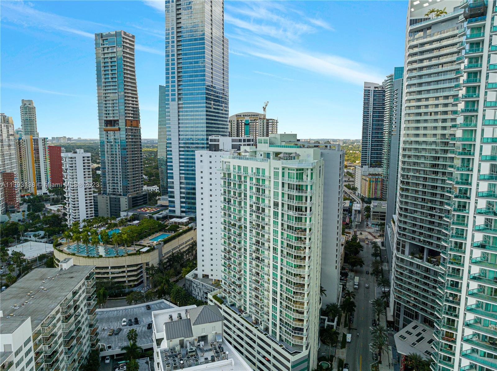 218 SE 14th St #2103 Miami, FL 33131