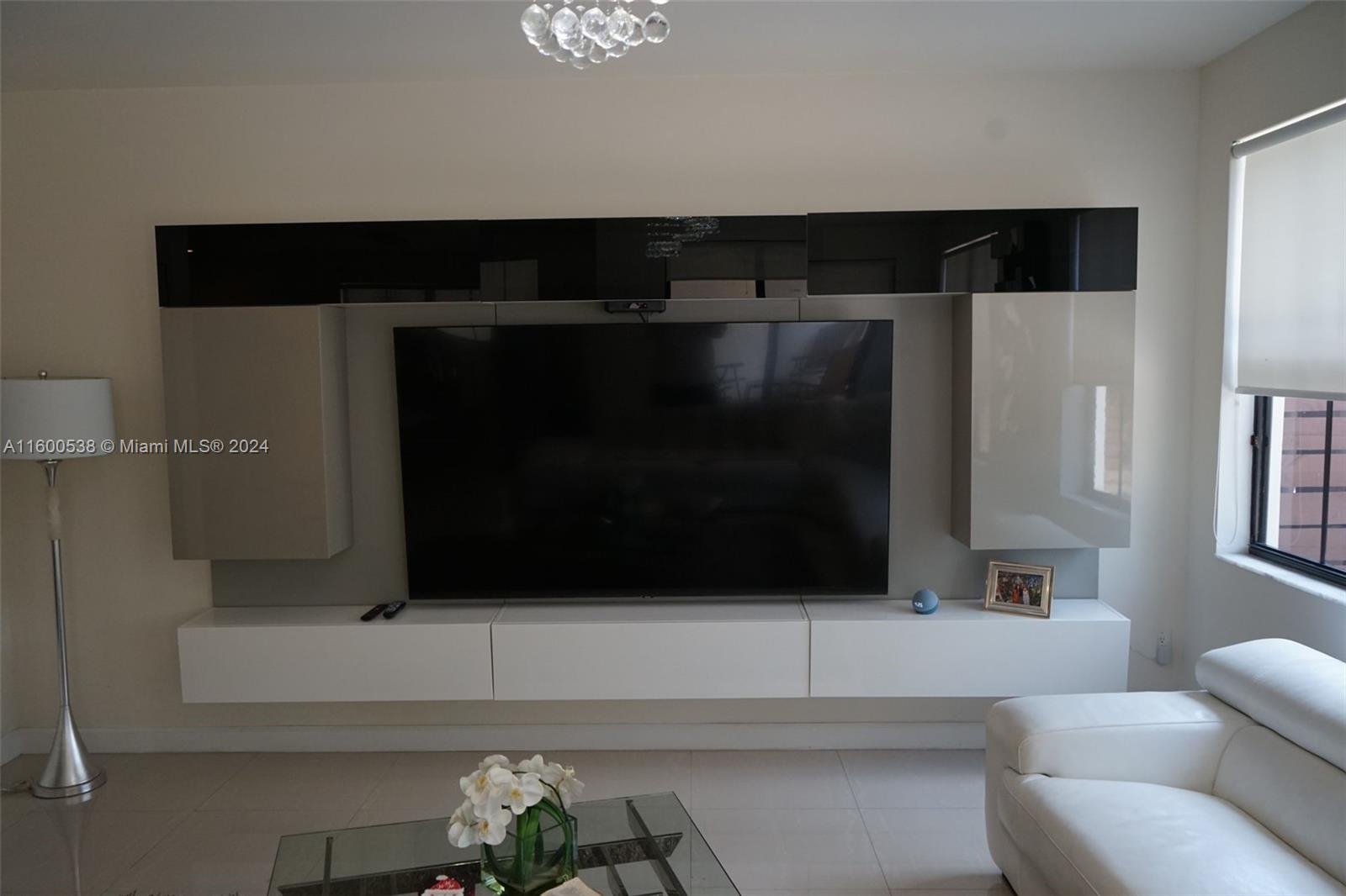 10301 NW 70th Ln #10301 Doral, FL 33178