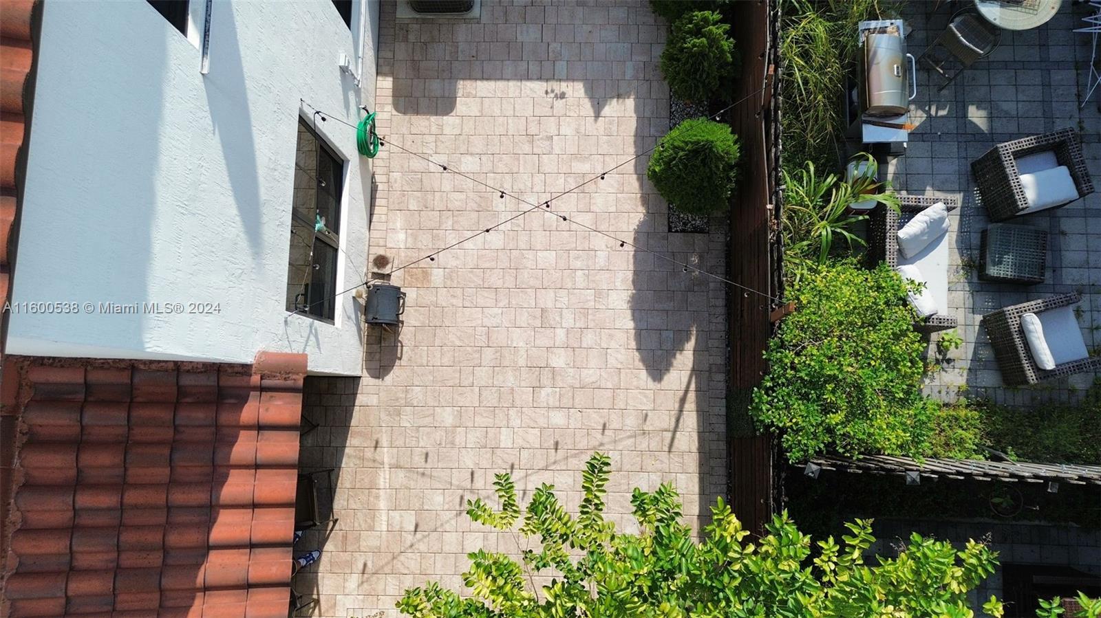 10301 NW 70th Ln #10301 Doral, FL 33178