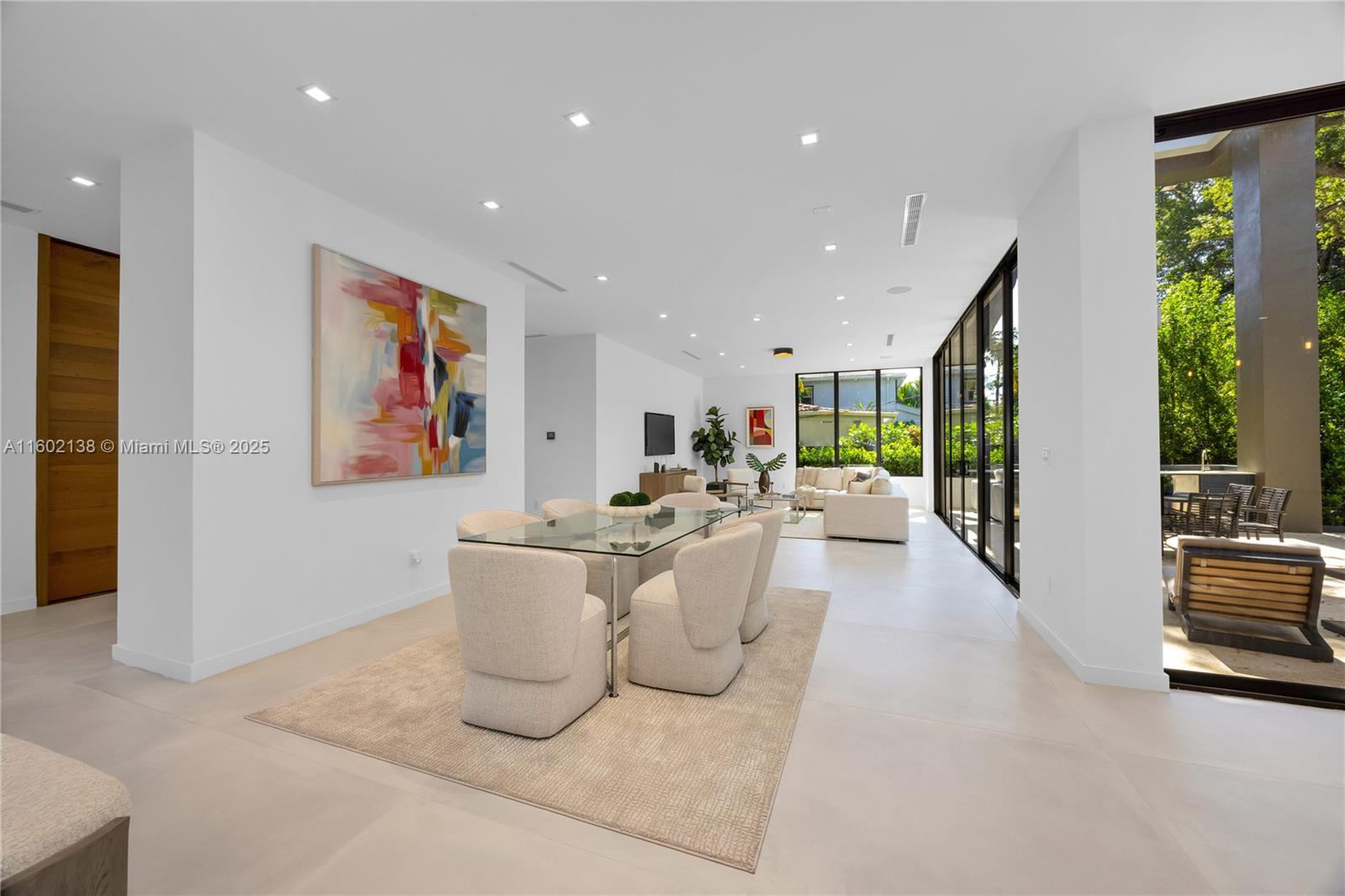 4090 Hardie Ave Miami, FL 33133