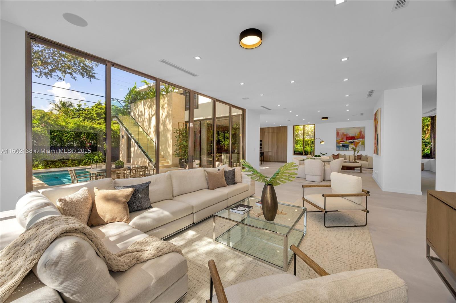 4090 Hardie Ave Miami, FL 33133