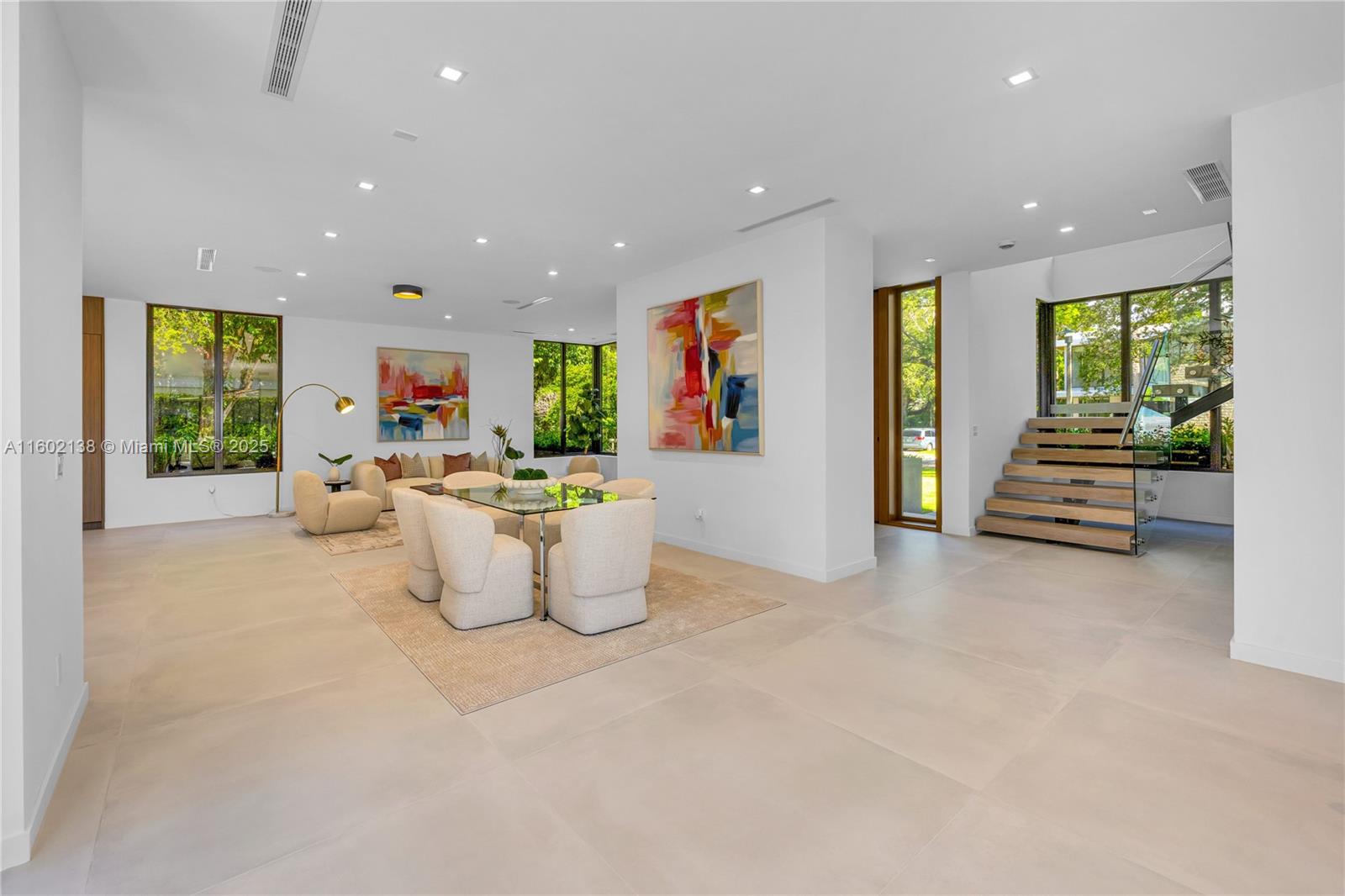 4090 Hardie Ave Miami, FL 33133