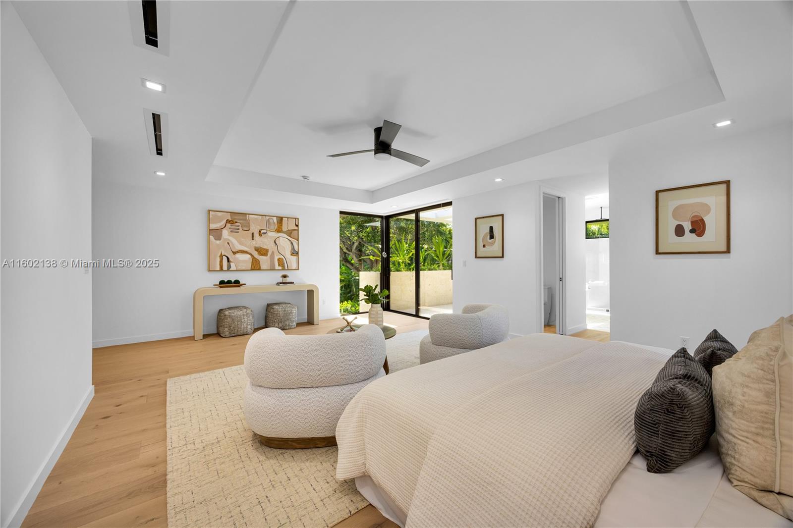 4090 Hardie Ave Miami, FL 33133