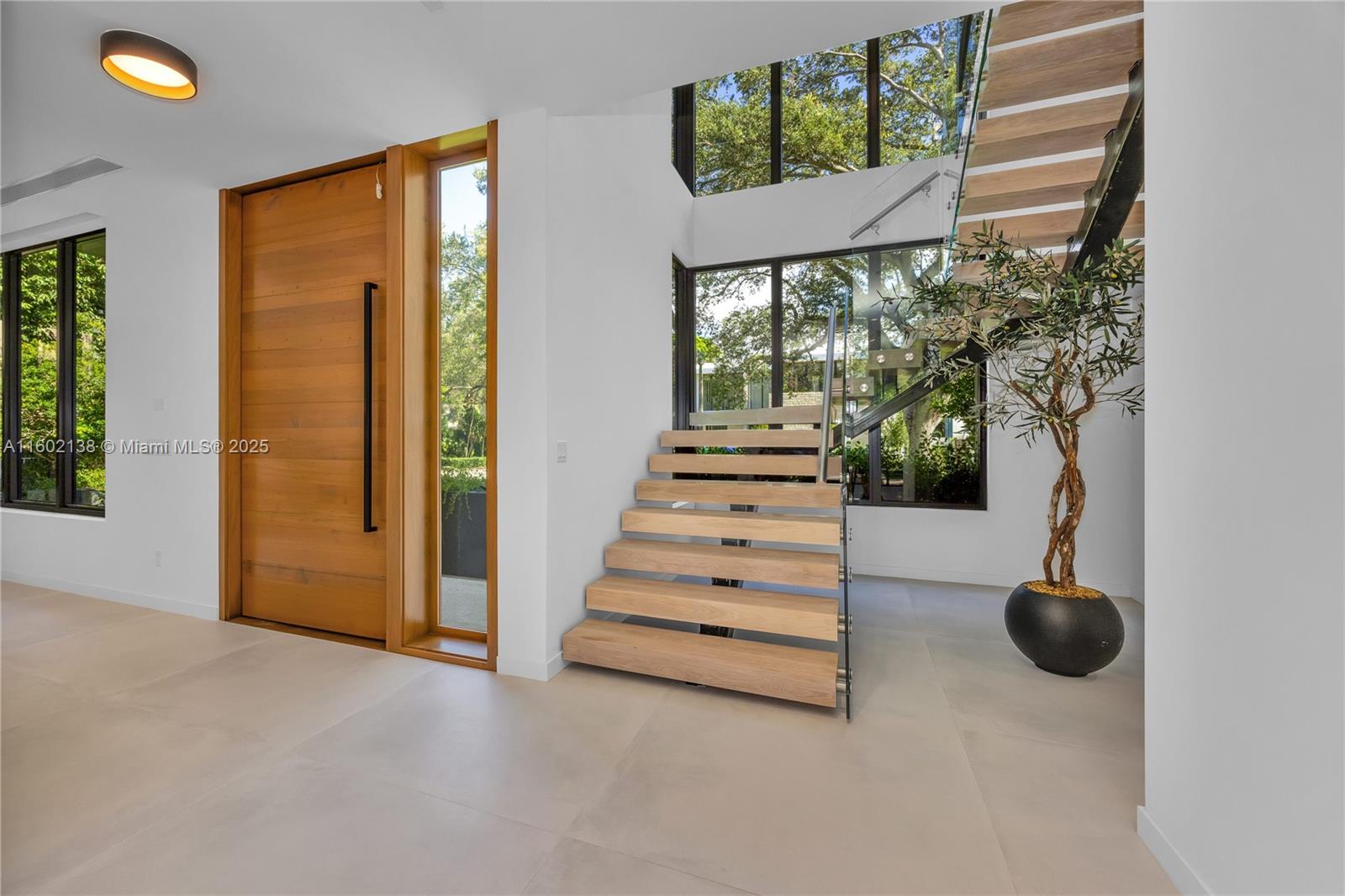 4090 Hardie Ave Miami, FL 33133