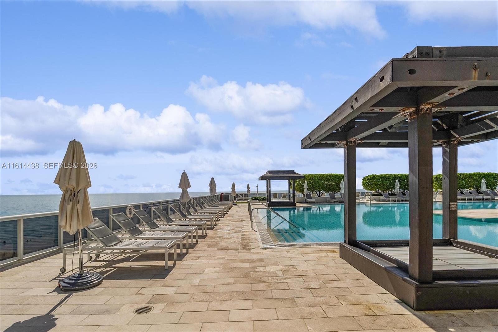 image Beach Club 219