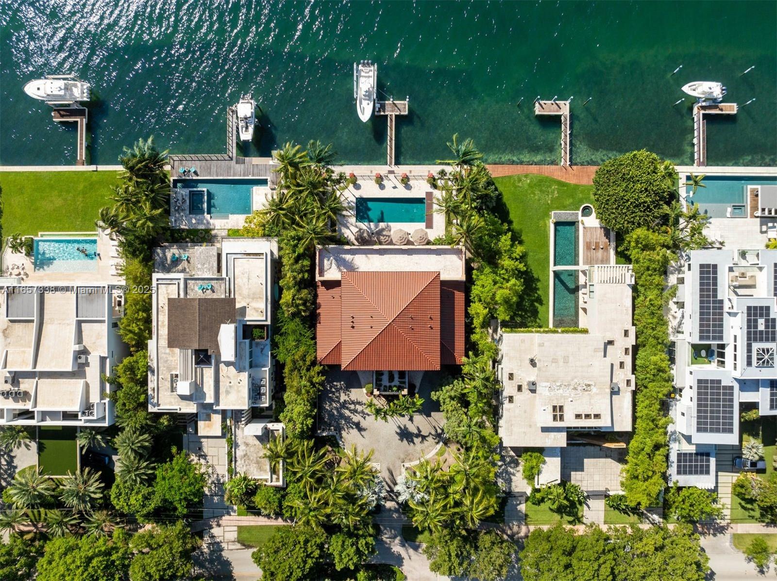 230 Harbor Dr Key Biscayne, FL 33149 230 Harbor Dr Key Biscayne, FL 33149